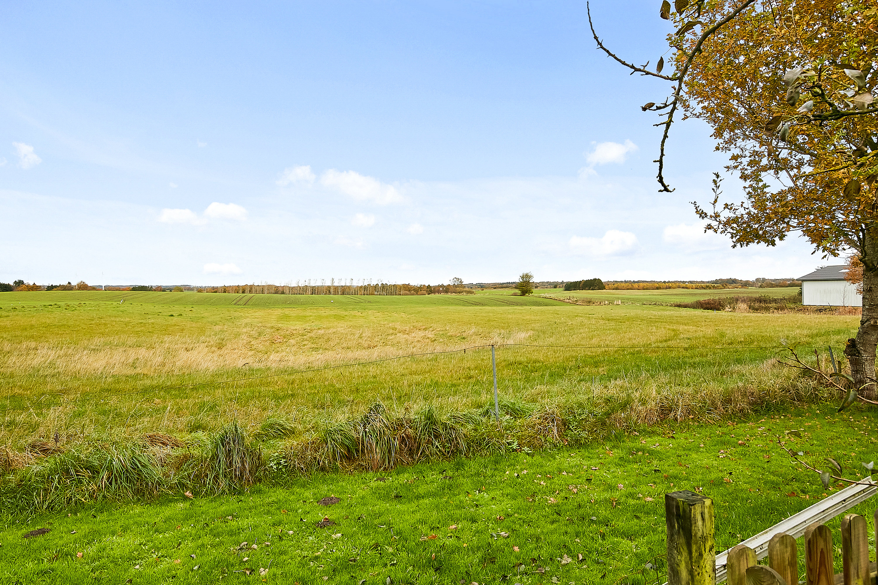 Fremhævet  billede i fuldskærmstilstand. Billede af Fruens Vej 10, Skovby, 8763 Rask Mølle