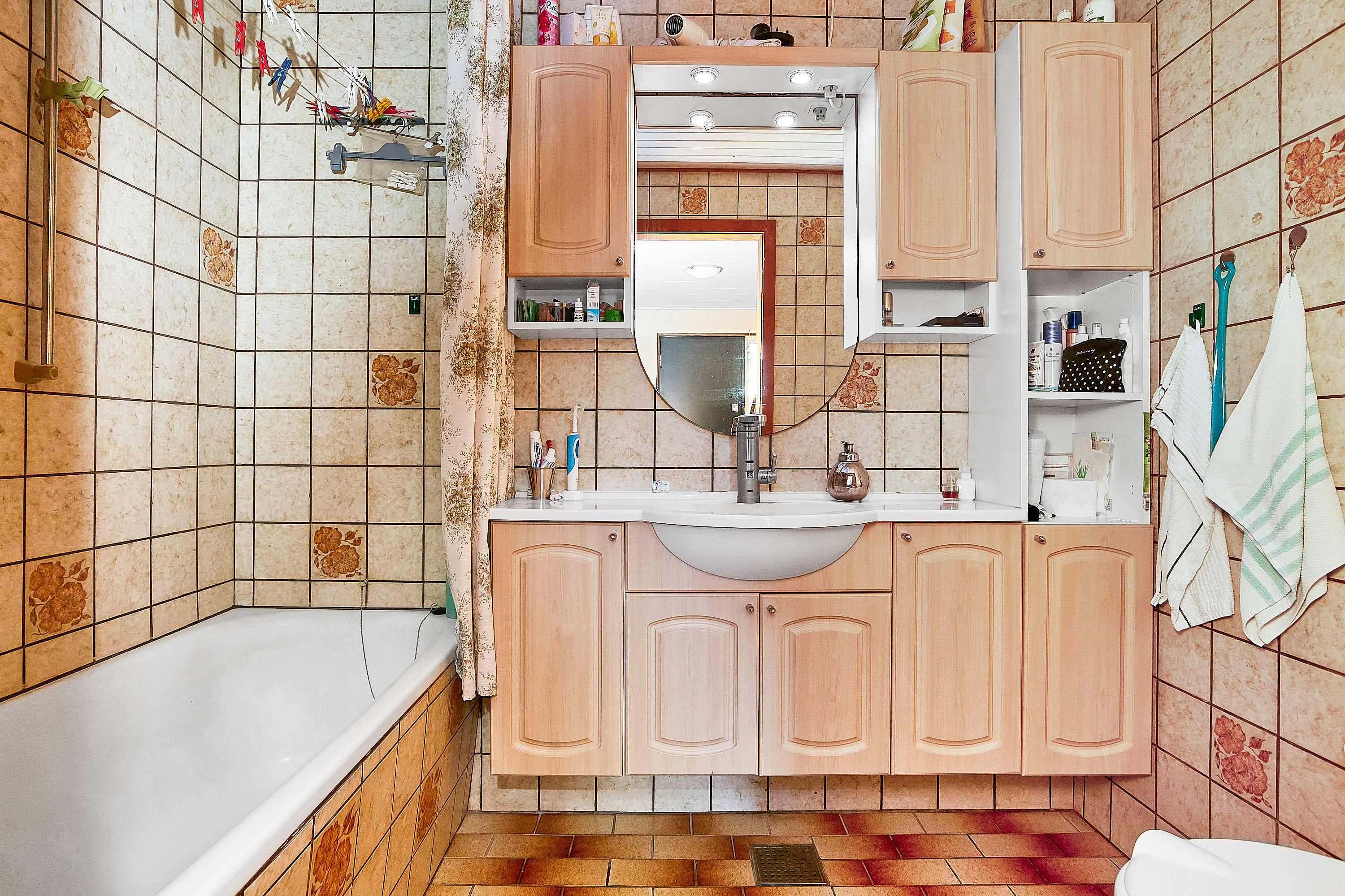 Fremhævet  billede i fuldskærmstilstand. Billede af Fruens Vej 10, Skovby, 8763 Rask Mølle