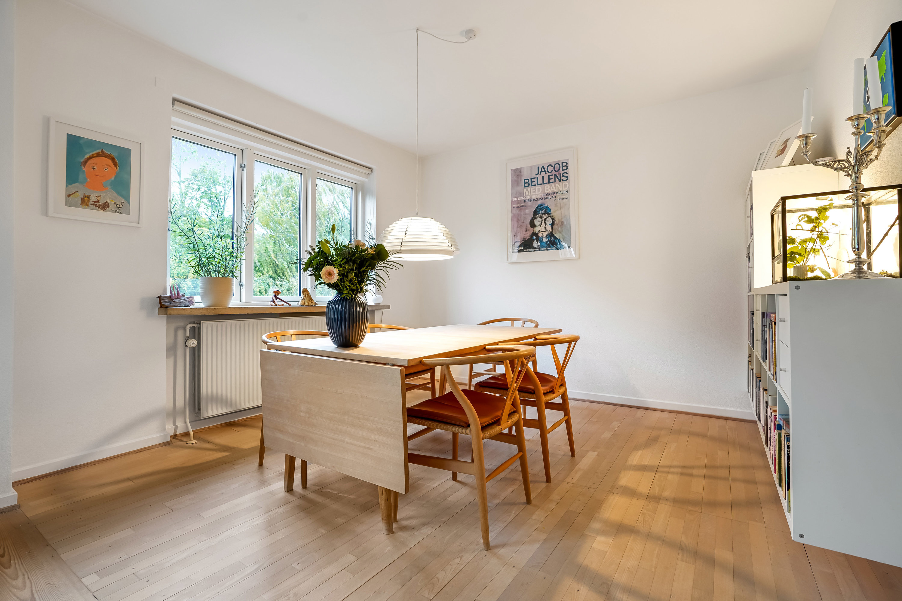 Fremhævet stue billede i fuldskærmstilstand. Billede af Eckersbergsvej 26, 5230 Odense M