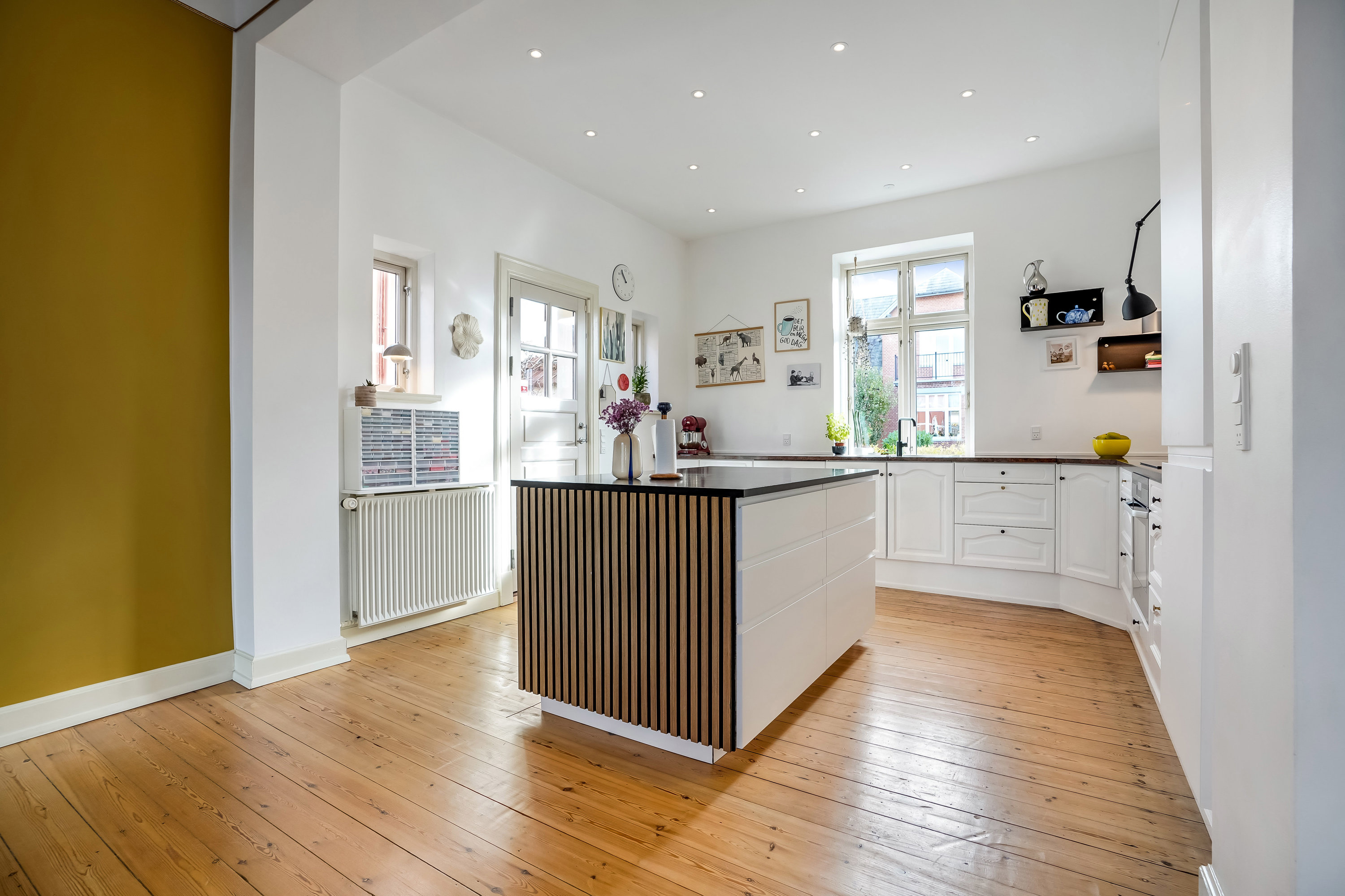 Miniaturebillede 1: køkken. Billede af Finsens Allé 1, 5230 Odense M