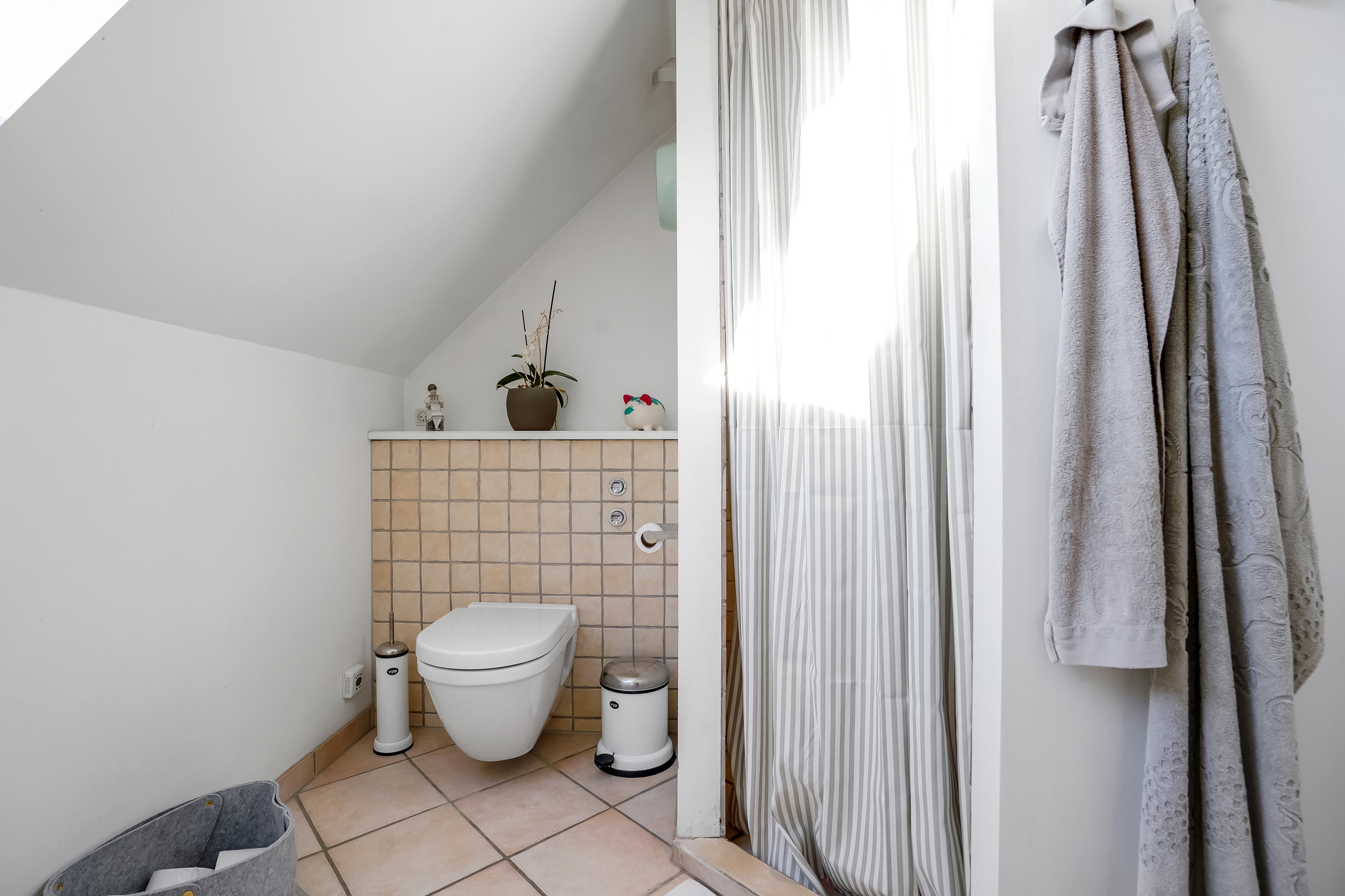 Fremhævet badeværelse billede i fuldskærmstilstand. Billede af Ryttergade 4, Brylle, 5690 Tommerup