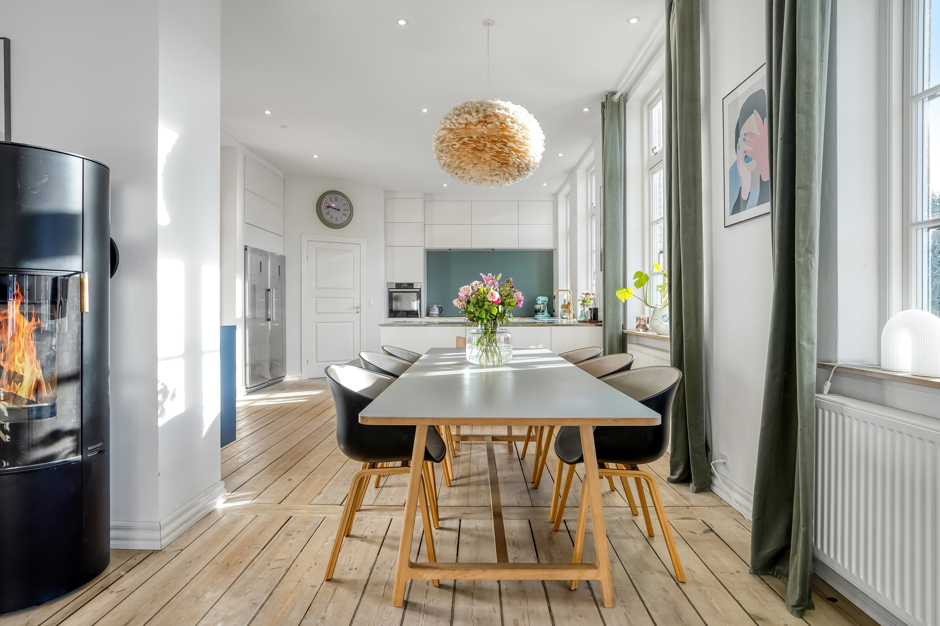 Fremhævet stue billede i fuldskærmstilstand. Billede af Ryttergade 4, Brylle, 5690 Tommerup