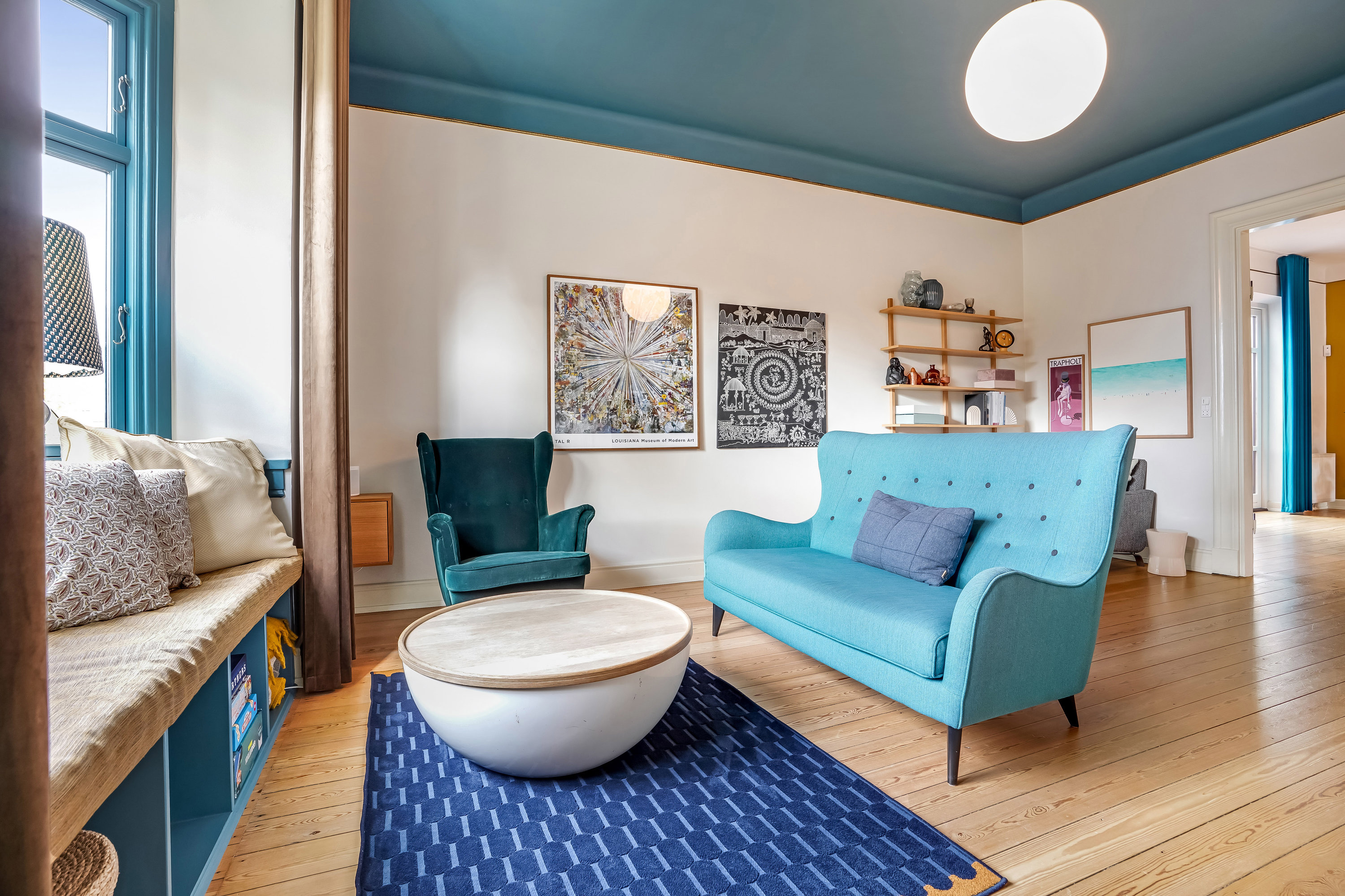 Fremhævet stue billede i fuldskærmstilstand. Billede af Finsens Allé 1, 5230 Odense M