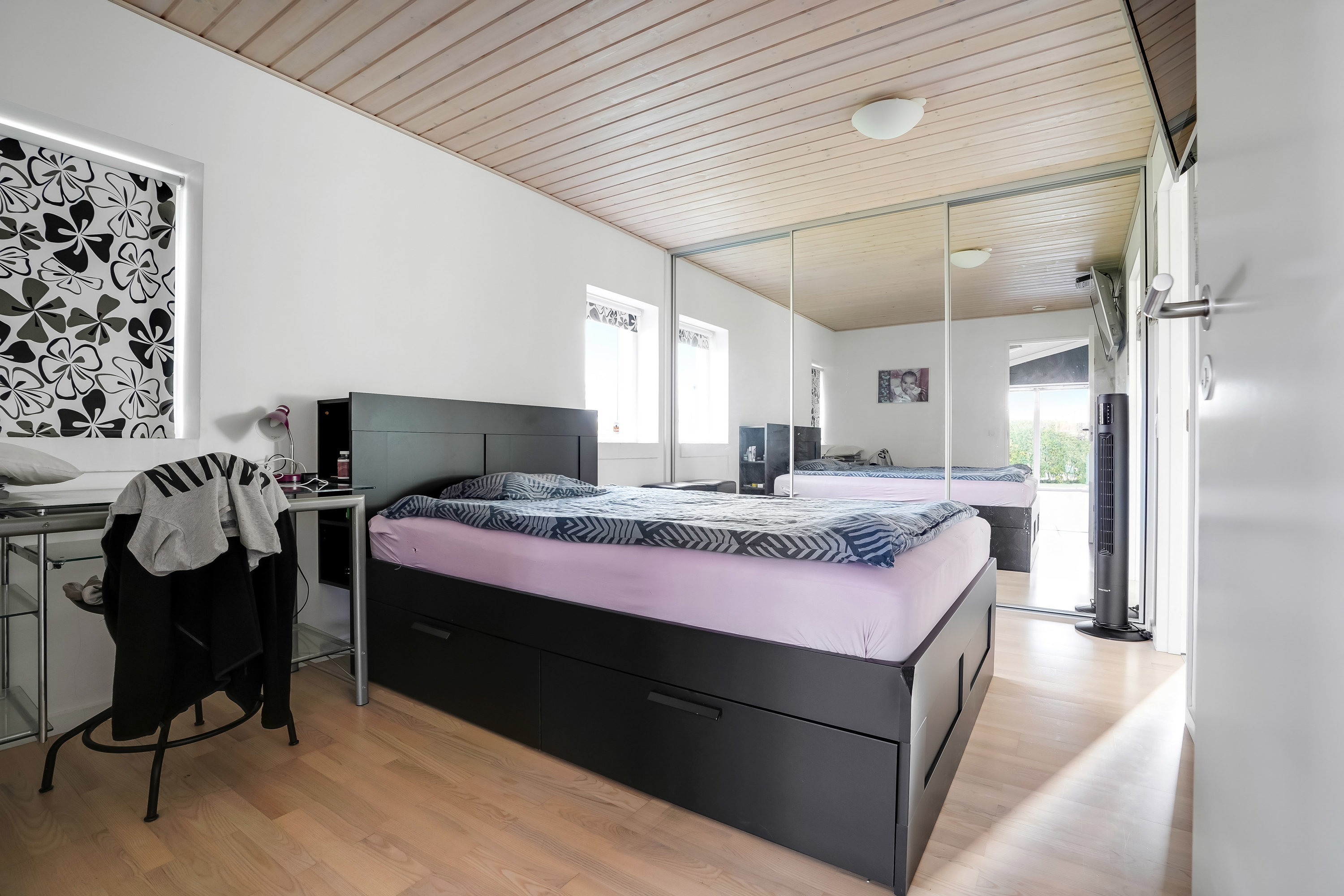 Fremhævet værelse billede i fuldskærmstilstand. Billede af Rømøvænget 173, 5500 Middelfart