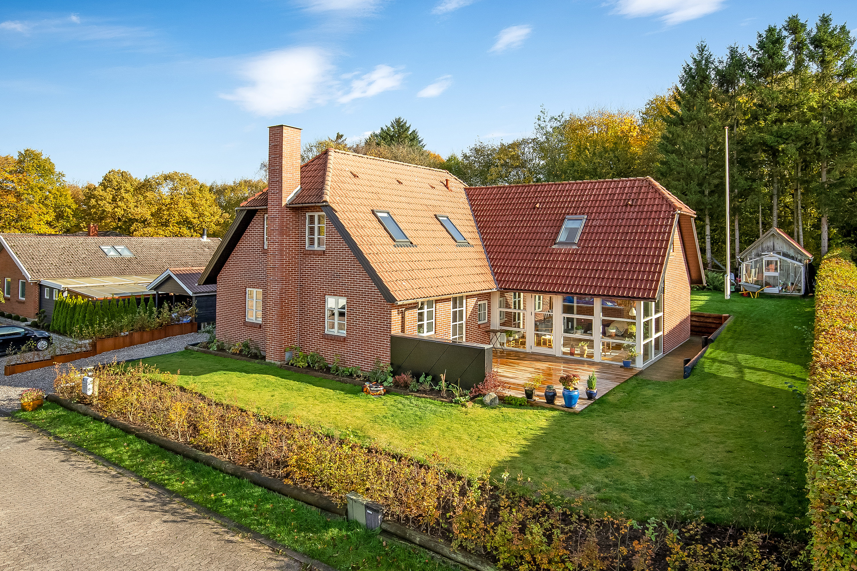 Fremhævet mastefoto billede i fuldskærmstilstand. Billede af Æblehaven 96, 6040 Egtved