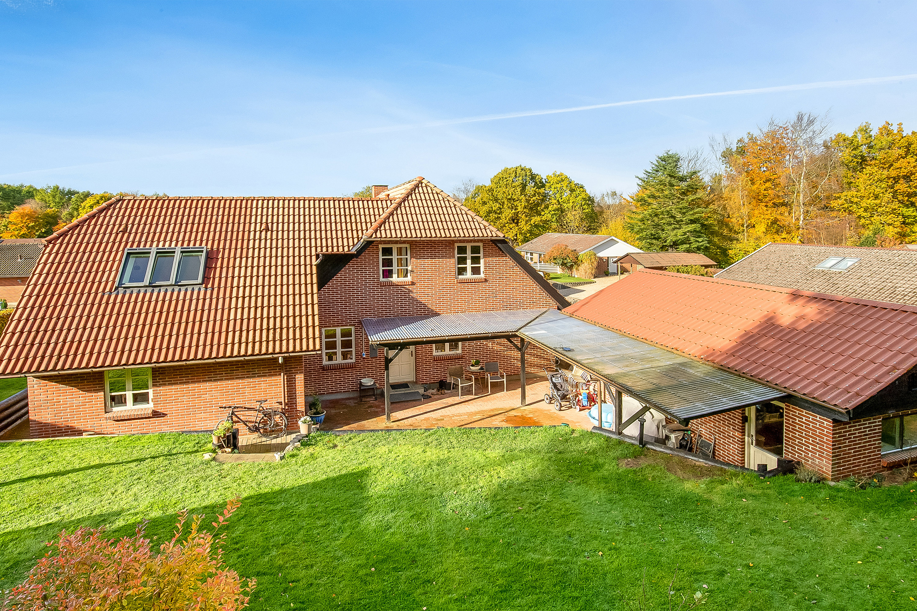 Fremhævet mastefoto billede i fuldskærmstilstand. Billede af Æblehaven 96, 6040 Egtved