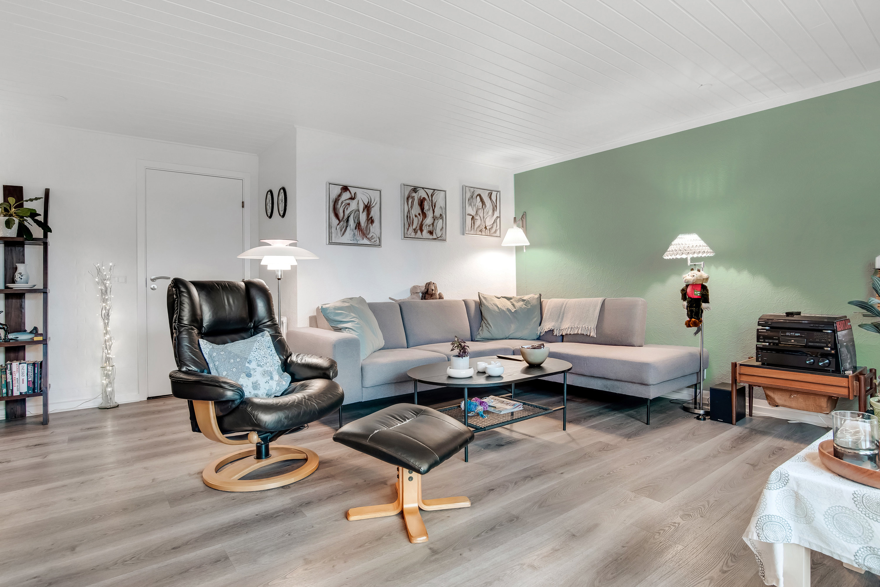 Fremhævet stue billede i fuldskærmstilstand. Billede af Emil Reesens Vej 41, 7500 Holstebro