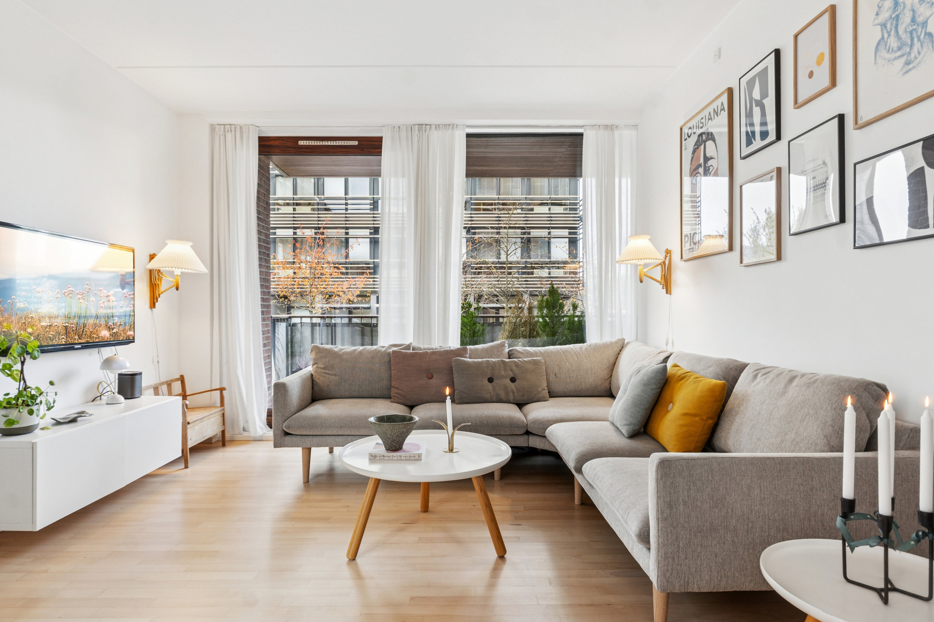 Fremhævet stue billede i fuldskærmstilstand. Billede af Islands Brygge 63C, st.. th., 2300 København S