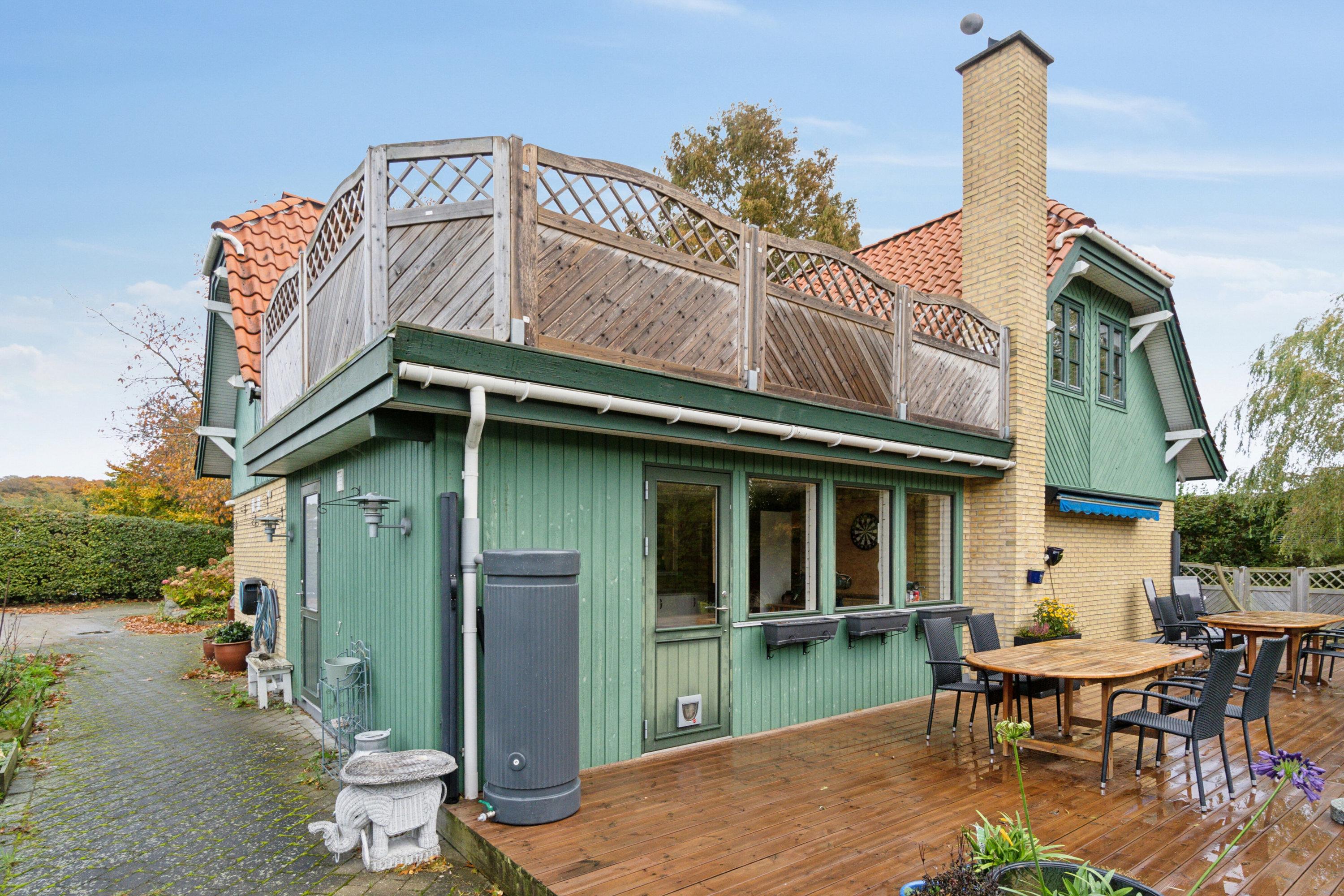 Fremhævet terrasse billede i fuldskærmstilstand. Billede af Melby Enghavevej 7, Enghaven, 3300 Frederiksværk