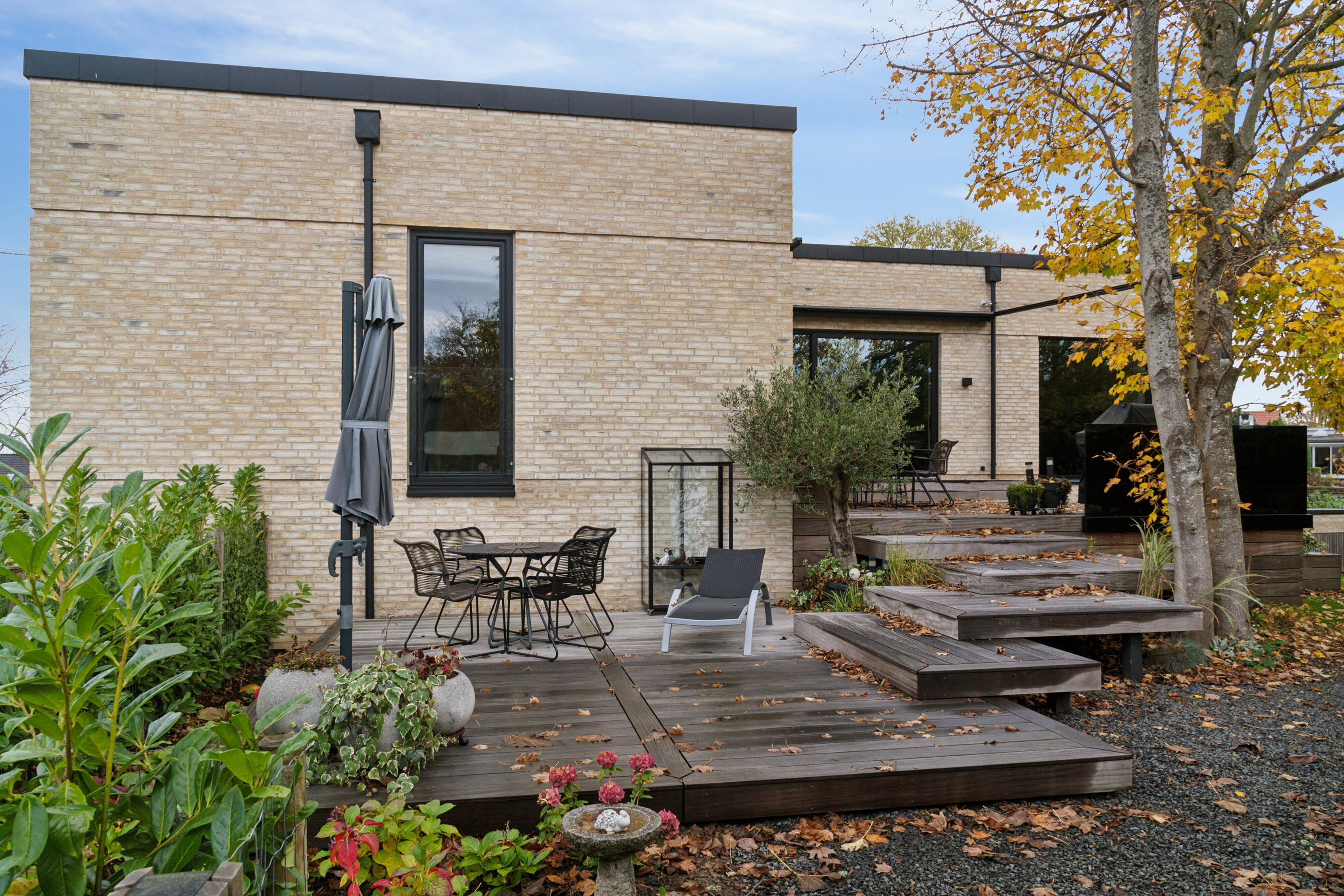 Fremhævet terrasse billede i fuldskærmstilstand. Billede af Jyllands Allé 111B, 8270 Højbjerg