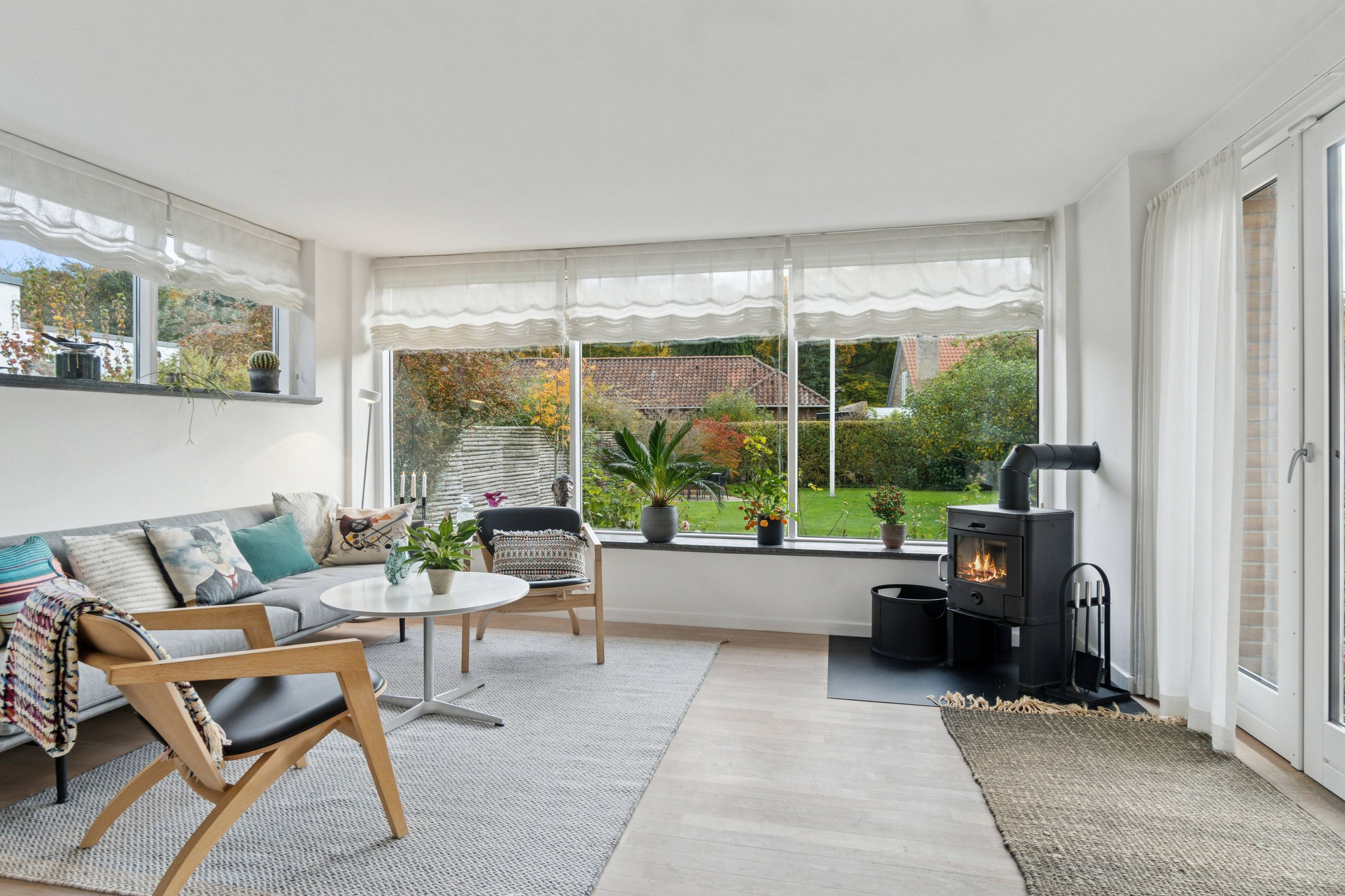 Fremhævet stue billede i fuldskærmstilstand. Billede af Lyngbyvej 9, 8000 Aarhus C