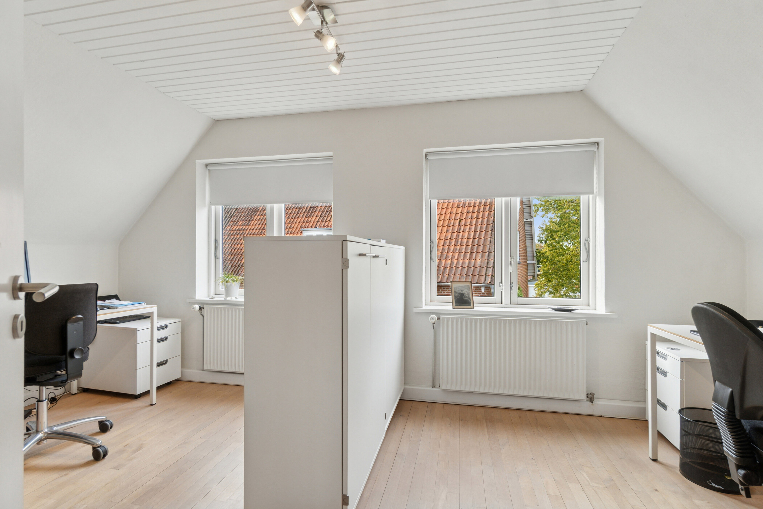 Fremhævet værelse billede i fuldskærmstilstand. Billede af Lyngbyvej 9, 8000 Aarhus C