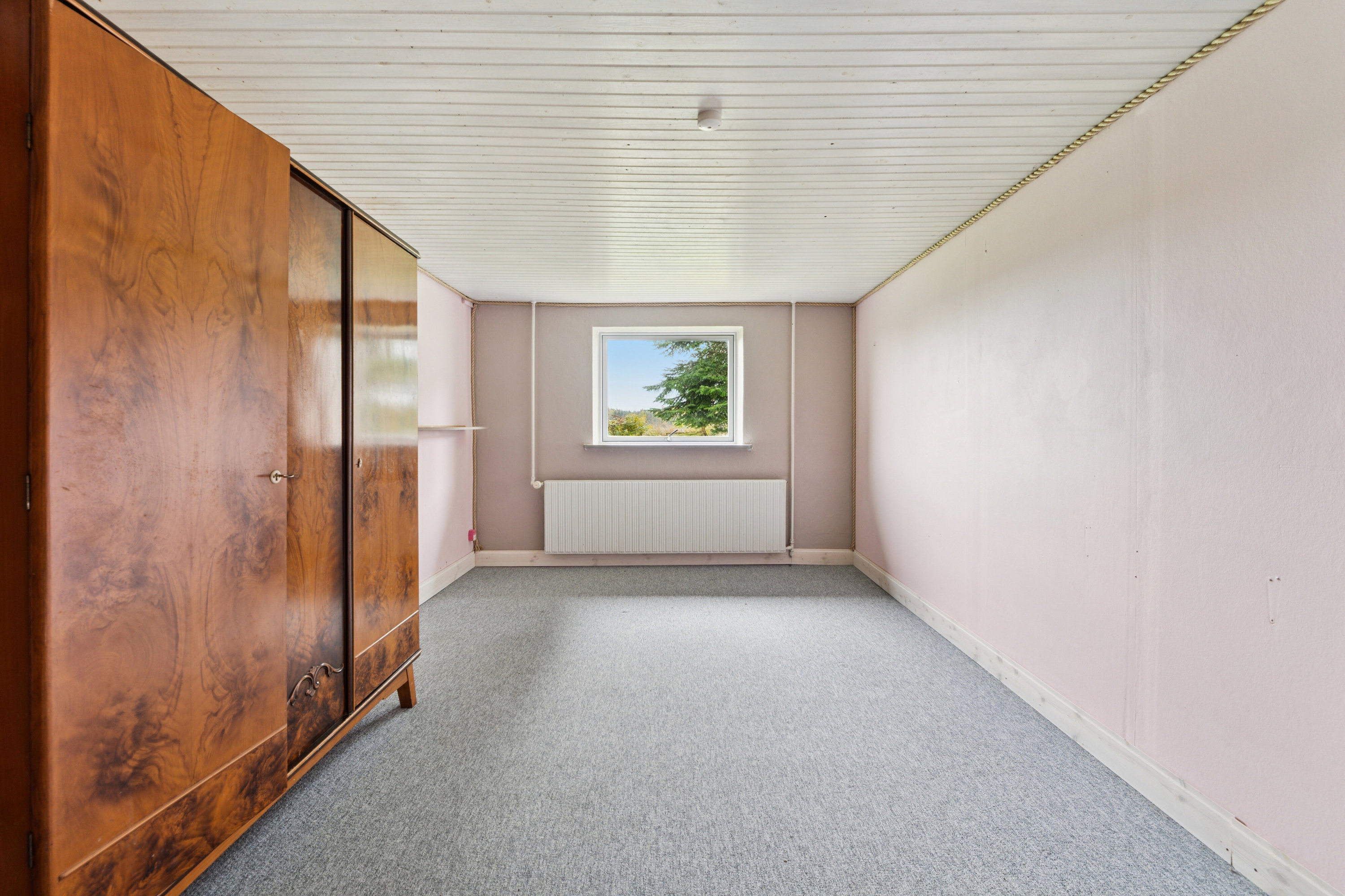 Fremhævet soveværelse billede i fuldskærmstilstand. Billede af Engesvangvej 67, 8600 Silkeborg