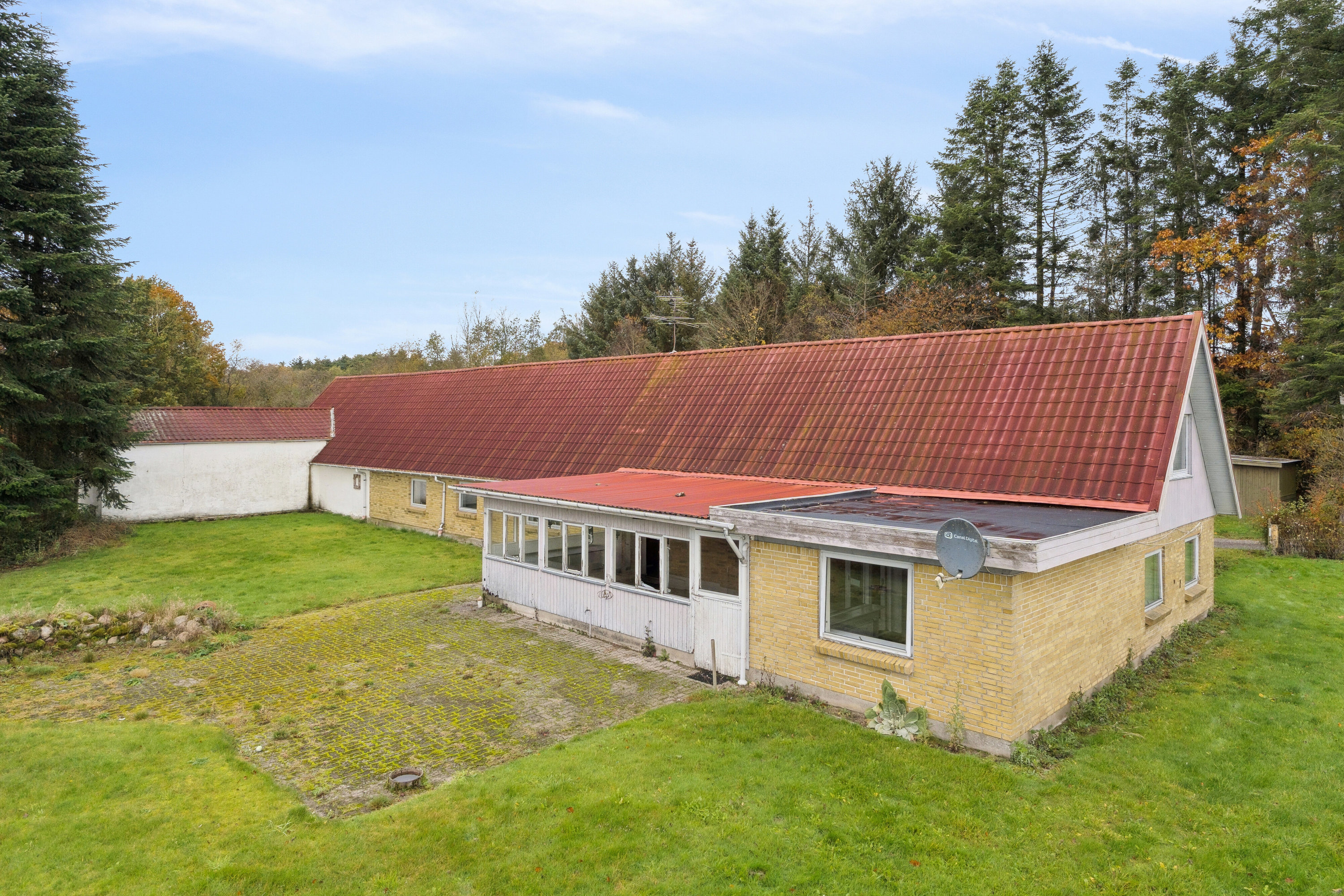 Fremhævet set fra vejen billede i fuldskærmstilstand. Billede af Engesvangvej 67, 8600 Silkeborg