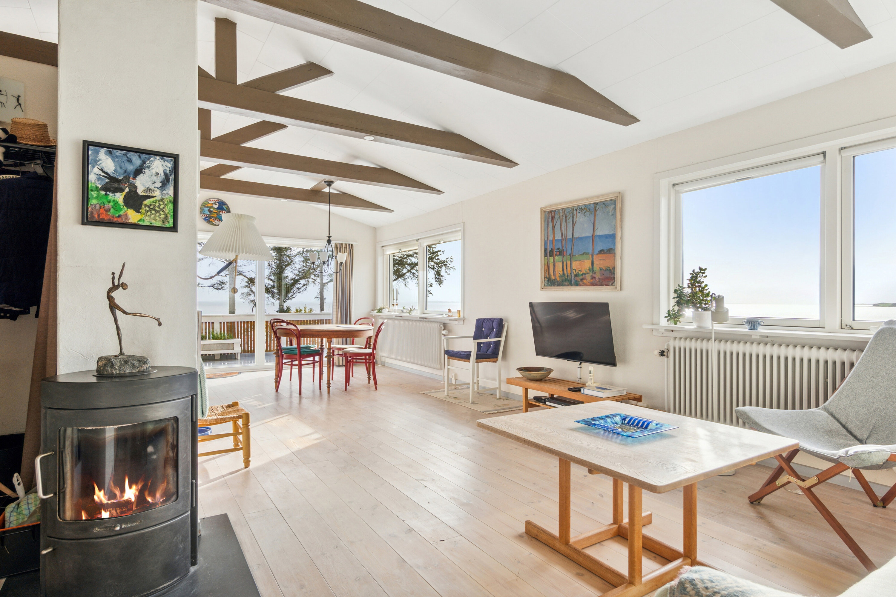 Miniaturebillede 2: stue. Billede af Gl. Feggesundvej 140, Amtoft, 7742 Vesløs