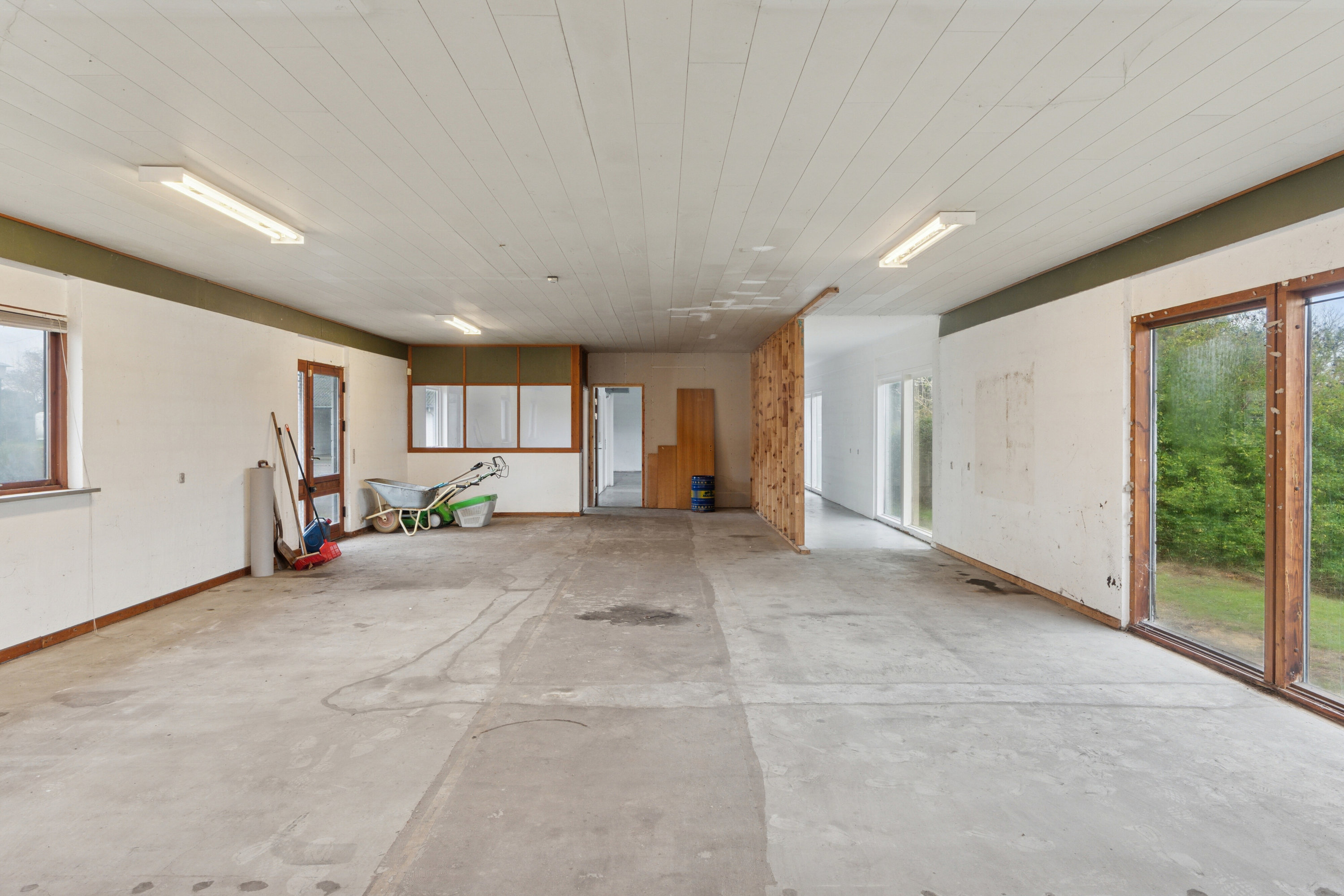 Fremhævet stue billede i fuldskærmstilstand. Billede af Erhvervsvej 2, Bårse, 4720 Præstø