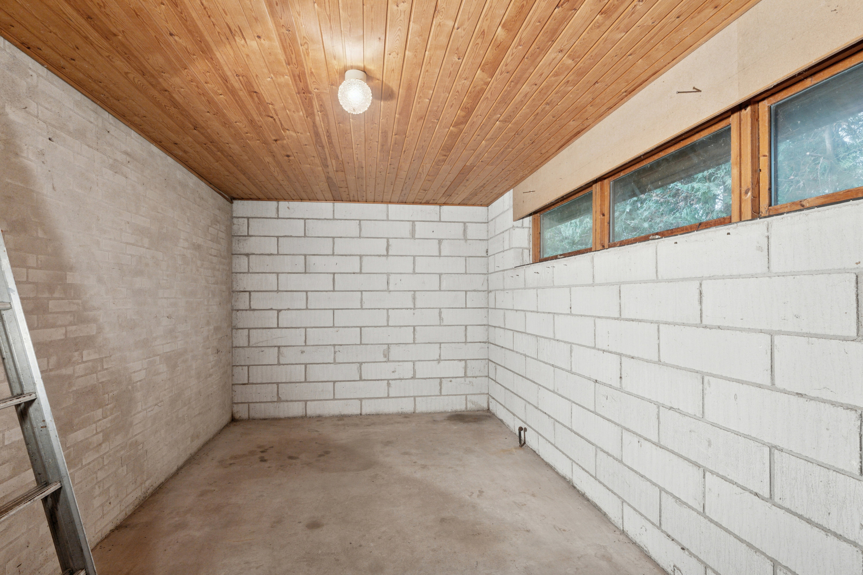 Fremhævet værelse billede i fuldskærmstilstand. Billede af Erhvervsvej 2, Bårse, 4720 Præstø