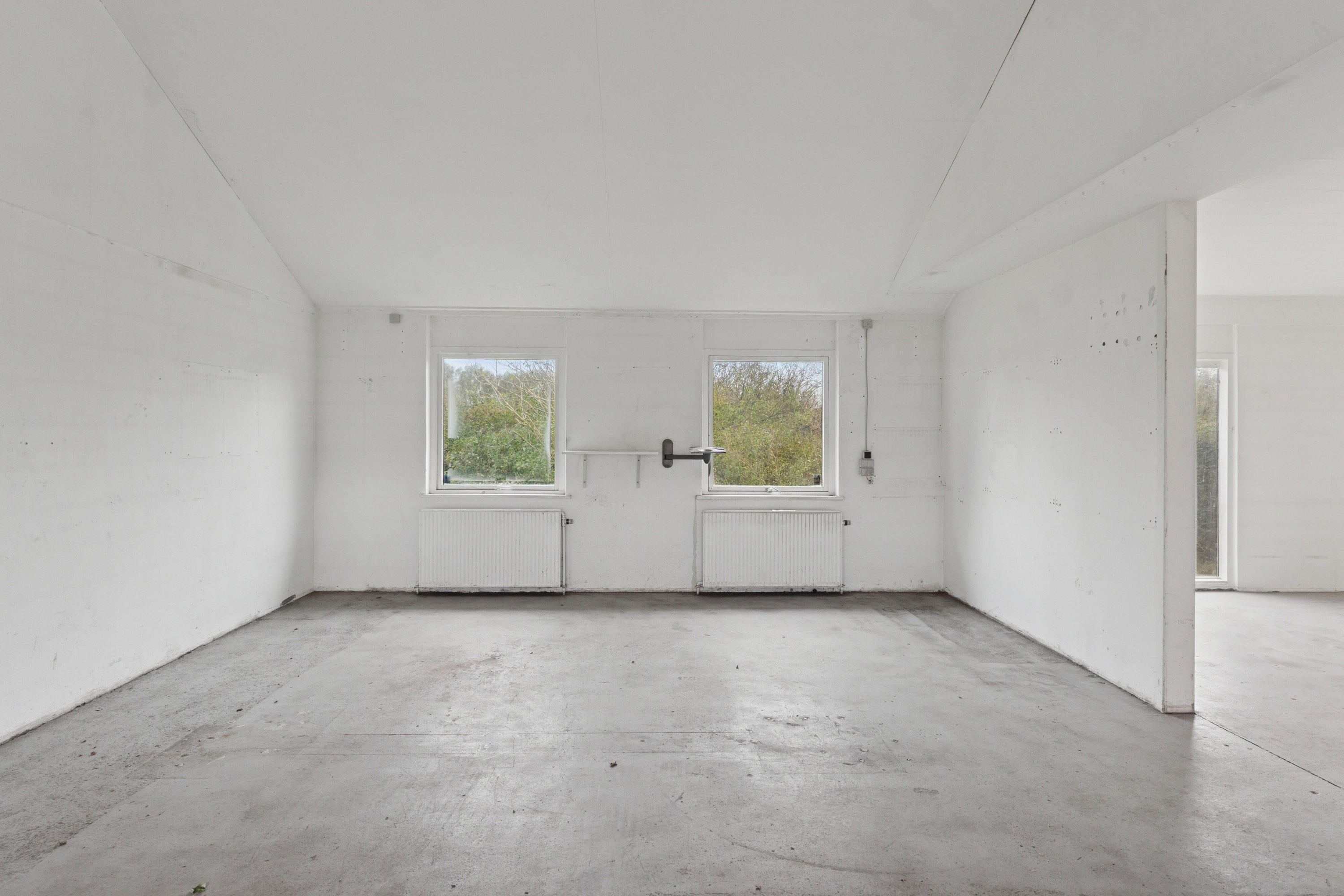 Fremhævet værelse billede i fuldskærmstilstand. Billede af Erhvervsvej 2, Bårse, 4720 Præstø