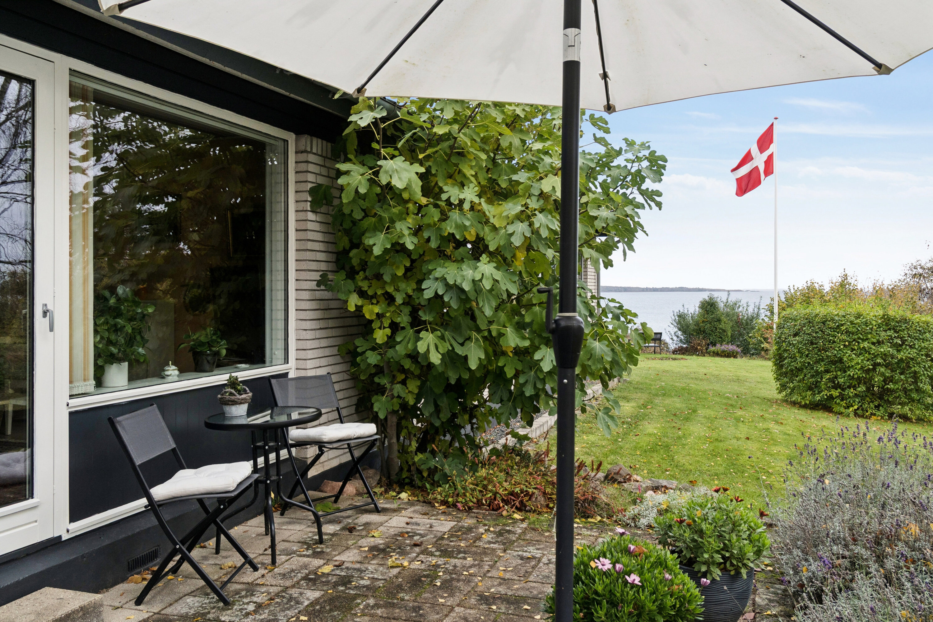 Fremhævet terrasse billede i fuldskærmstilstand. Billede af Ærtebjergvej 9, 4571 Grevinge