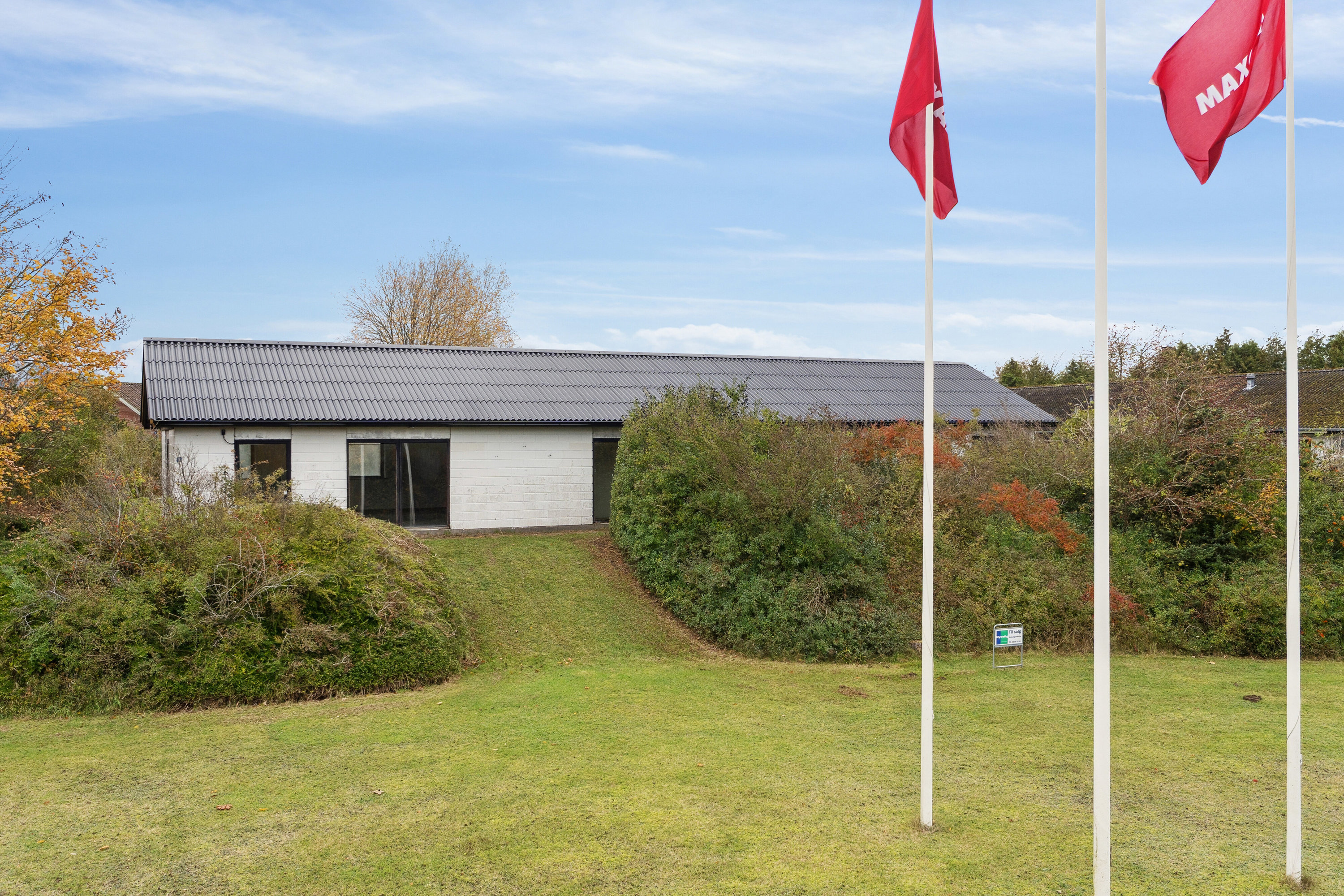 Fremhævet set fra haven billede i fuldskærmstilstand. Billede af Erhvervsvej 2, Bårse, 4720 Præstø