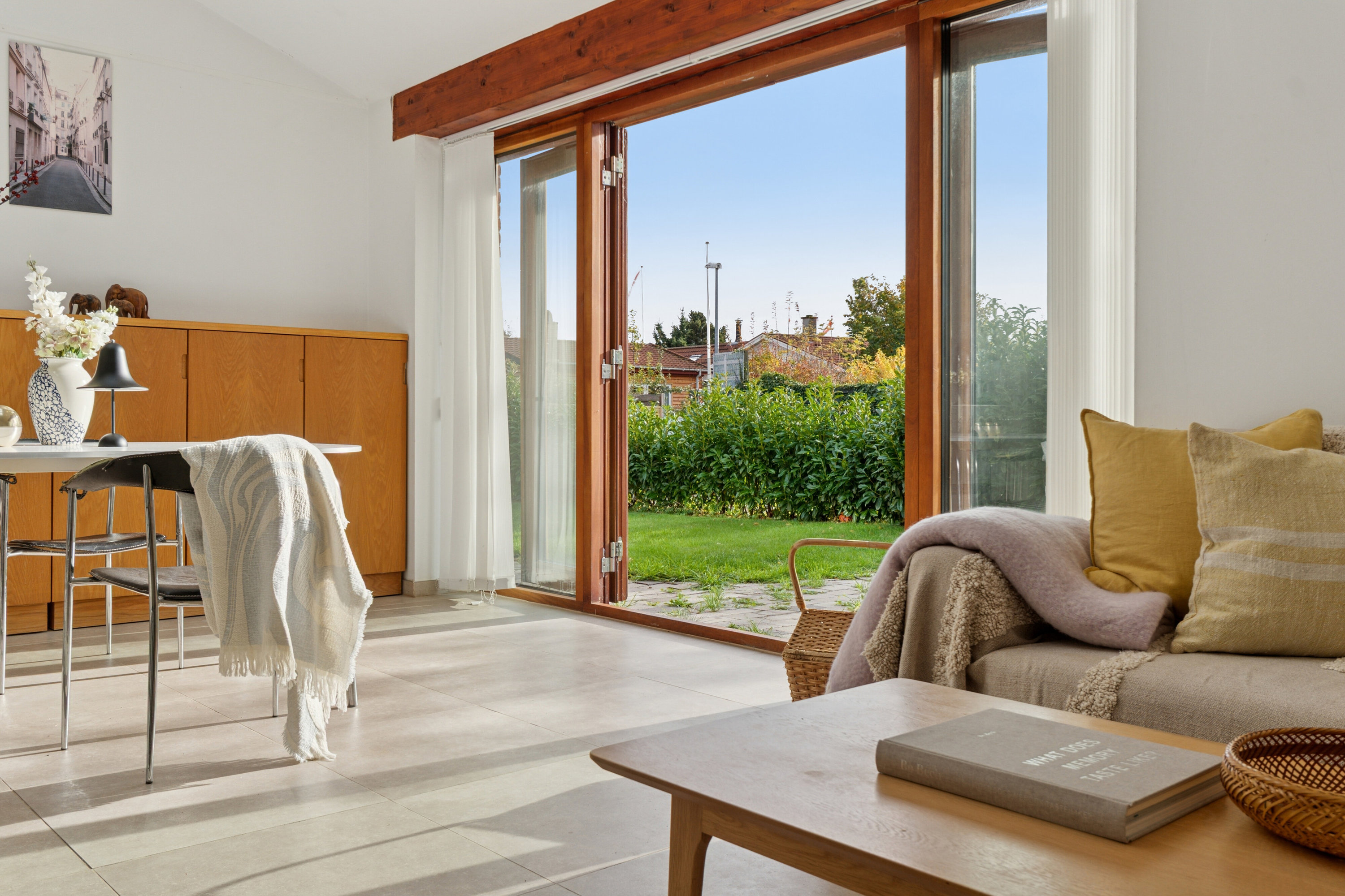 Fremhævet stue billede i fuldskærmstilstand. Billede af Hf. Elmebo 19, 2300 København S