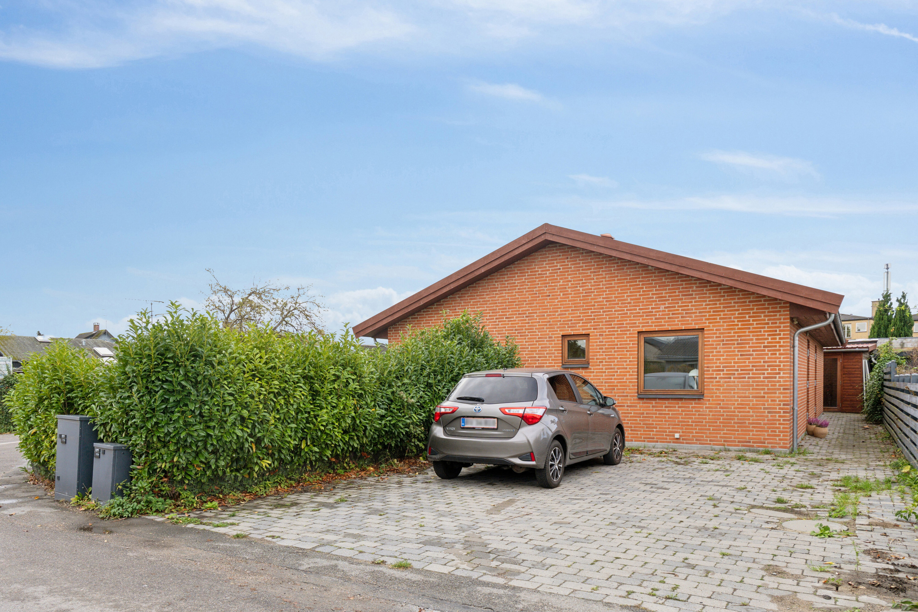 Fremhævet set fra vejen billede i fuldskærmstilstand. Billede af Hf. Elmebo 19, 2300 København S