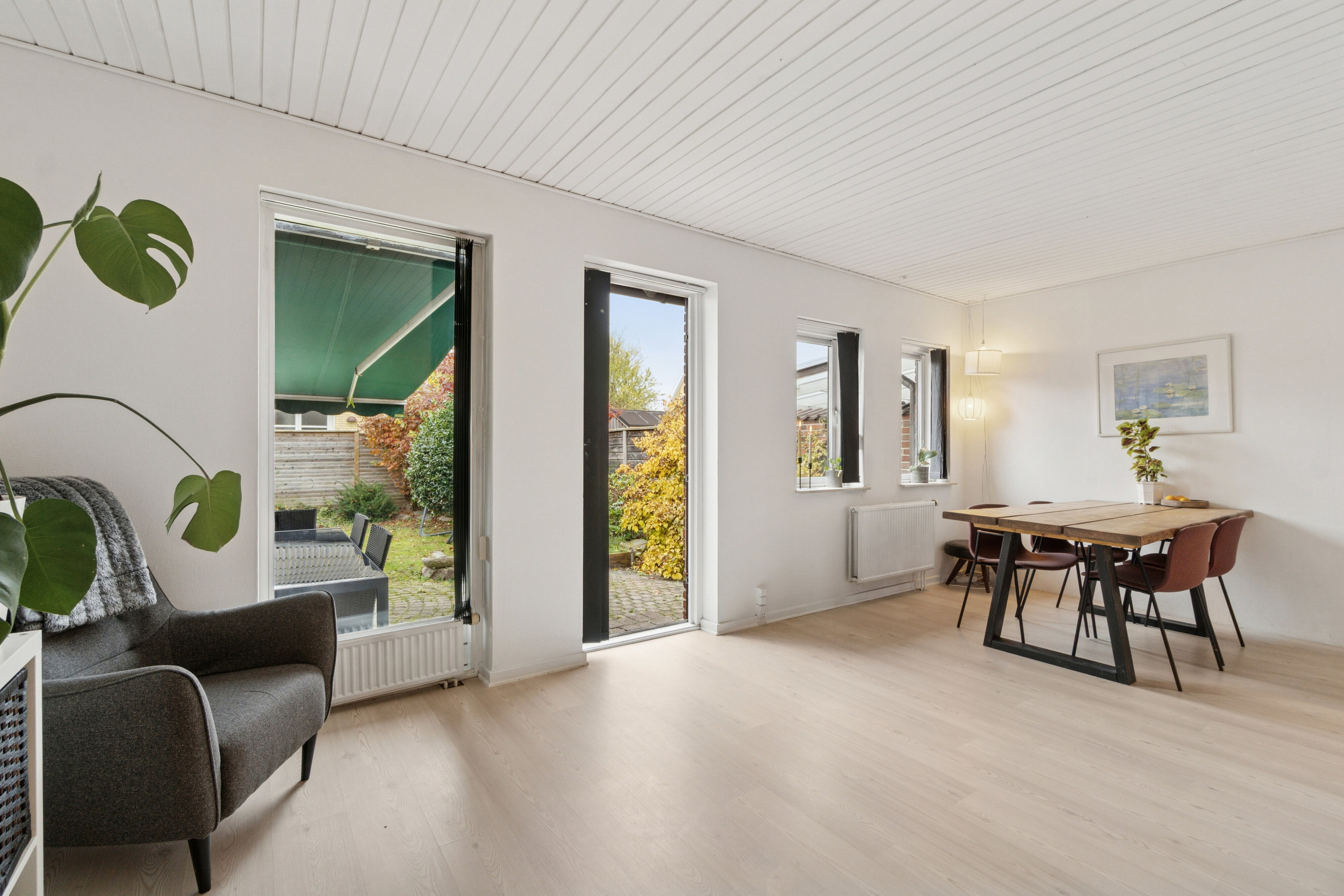 Fremhævet stue billede i fuldskærmstilstand. Billede af Bluevang Alle 3A, 2610 Rødovre