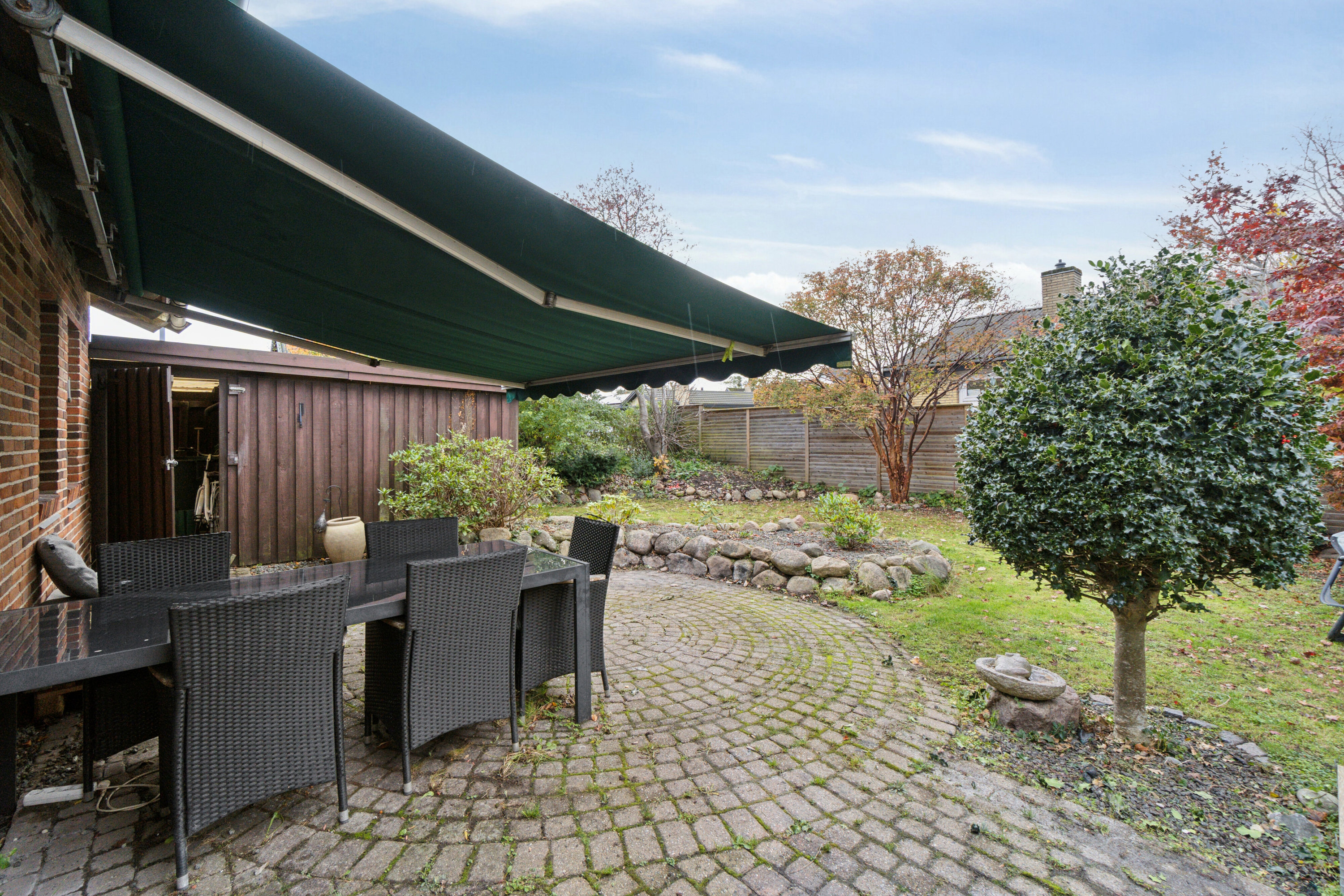 Fremhævet terrasse billede i fuldskærmstilstand. Billede af Bluevang Alle 3A, 2610 Rødovre