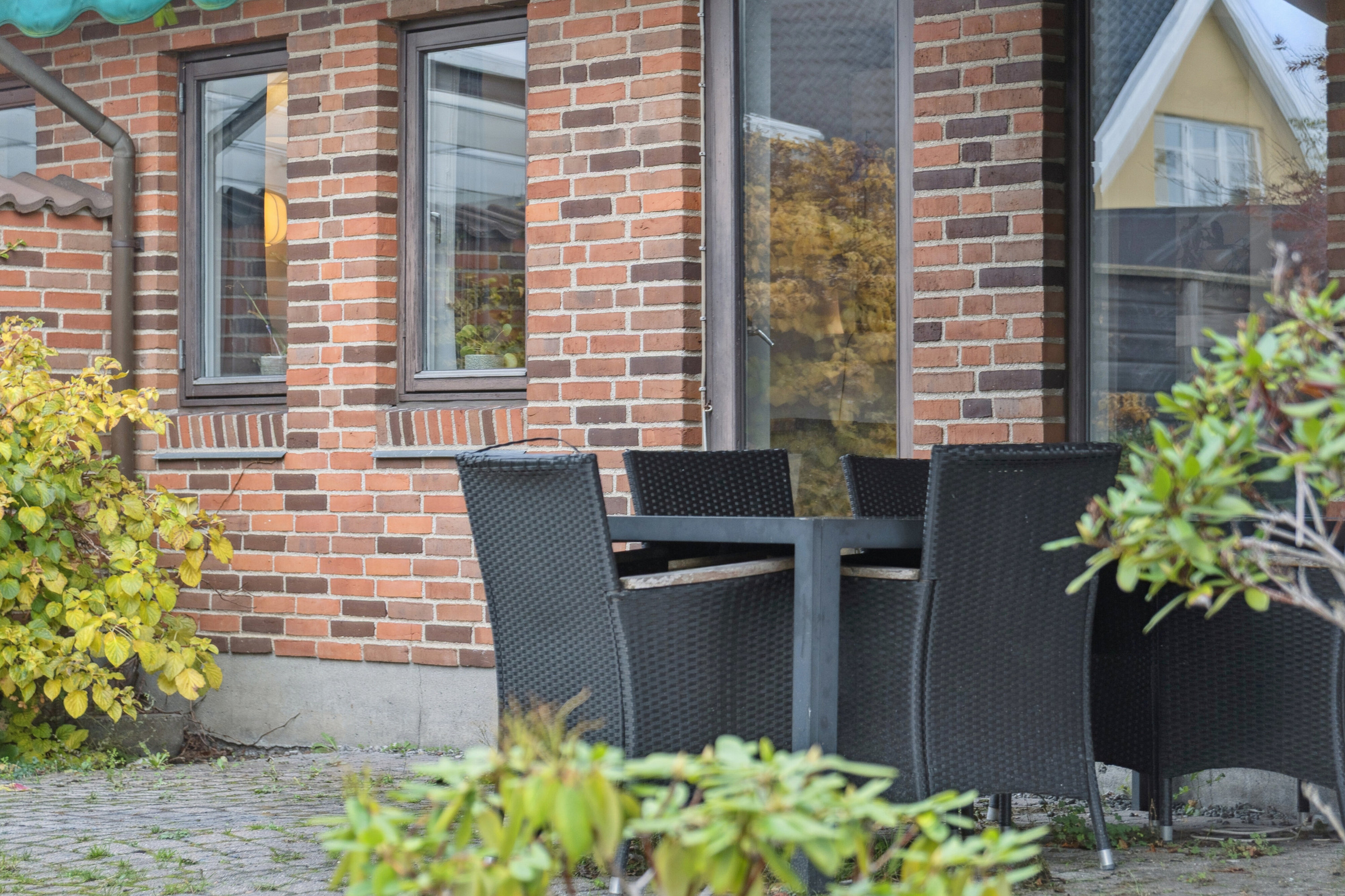 Fremhævet terrasse billede i fuldskærmstilstand. Billede af Bluevang Alle 3A, 2610 Rødovre