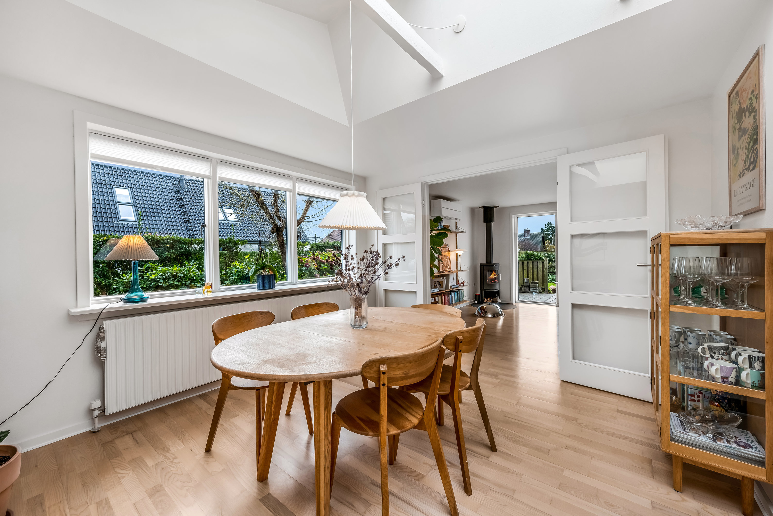 Fremhævet stue billede i fuldskærmstilstand. Billede af Tjørnevej 6, 6950 Ringkøbing