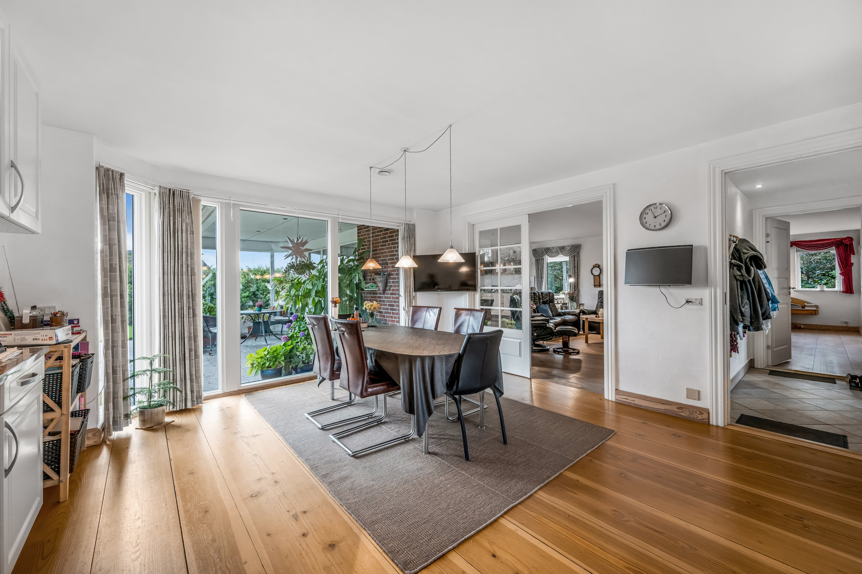 Fremhævet stue billede i fuldskærmstilstand. Billede af Nordsøvej 73, Søndervig, 6950 Ringkøbing