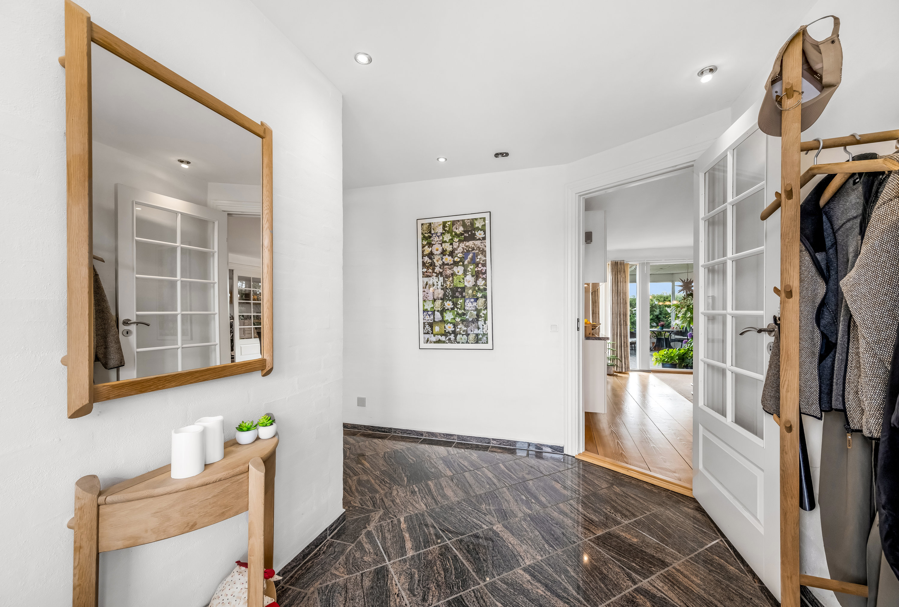 Fremhævet gang billede i fuldskærmstilstand. Billede af Nordsøvej 73, Søndervig, 6950 Ringkøbing