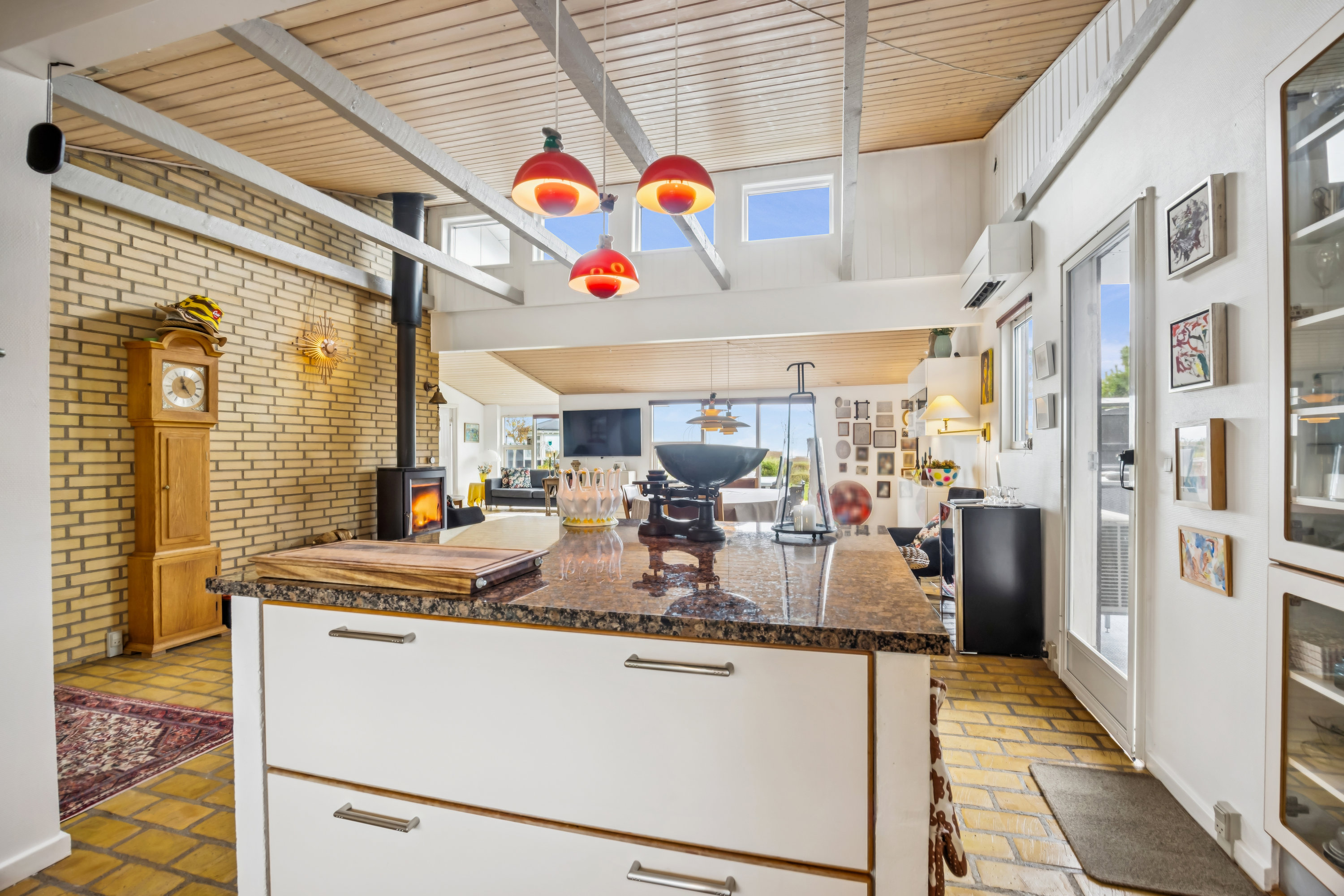 Fremhævet køkken billede i fuldskærmstilstand. Billede af Søndergade 97, 9370 Hals