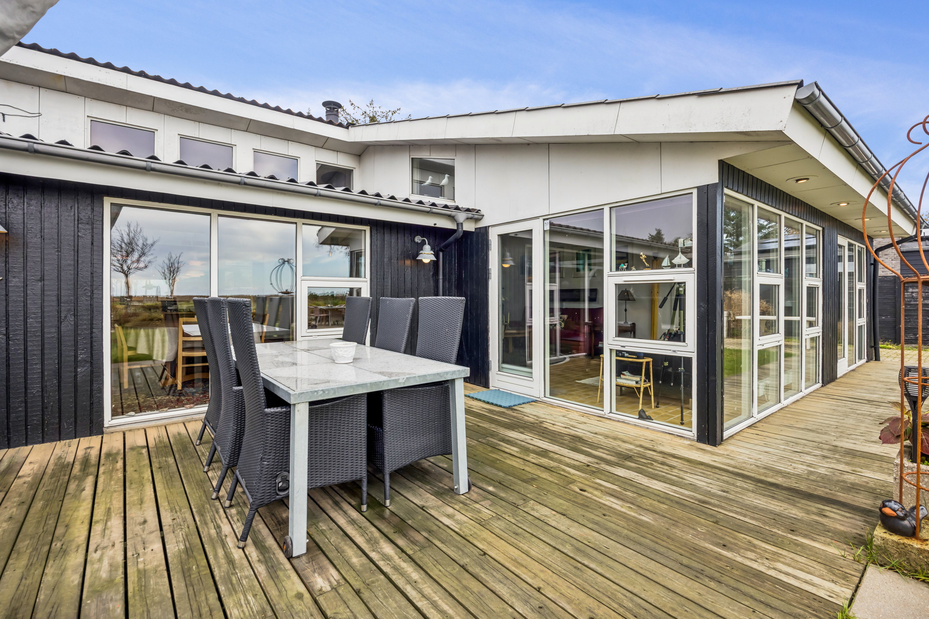 Fremhævet terrasse billede i fuldskærmstilstand. Billede af Søndergade 97, 9370 Hals