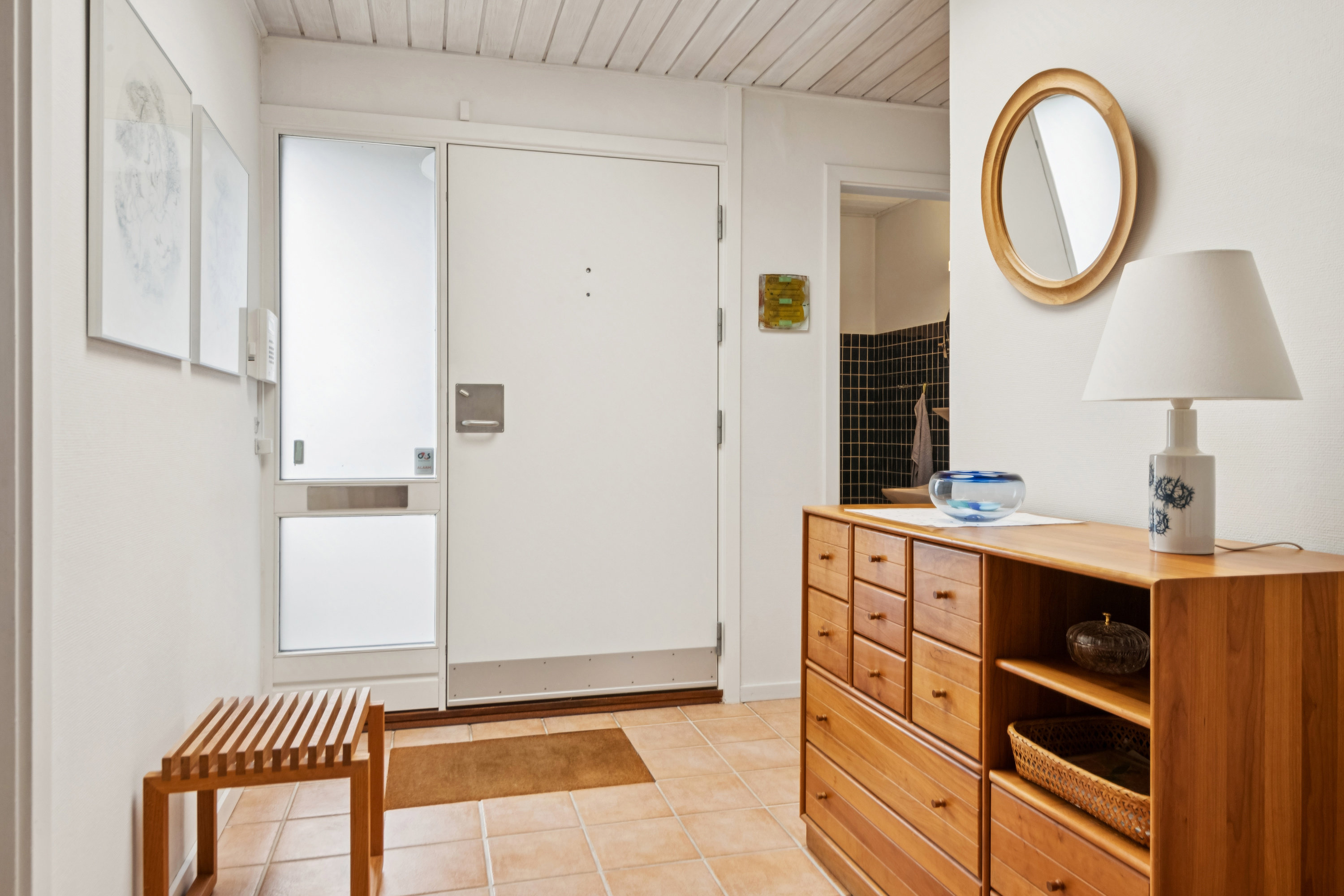 Fremhævet gang billede i fuldskærmstilstand. Billede af Bjørumvej 10, 9200 Aalborg SV