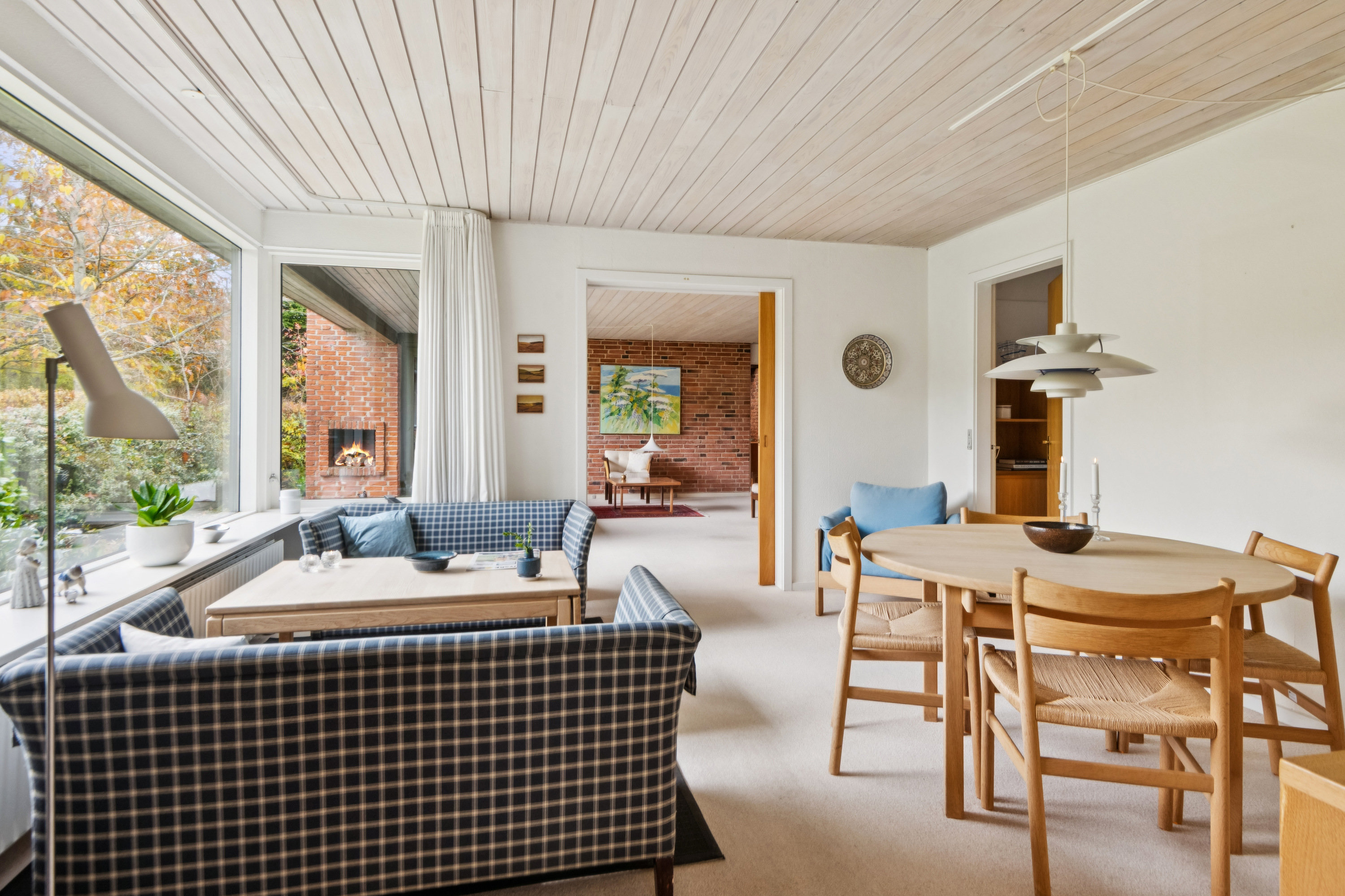 Fremhævet stue billede i fuldskærmstilstand. Billede af Bjørumvej 10, 9200 Aalborg SV