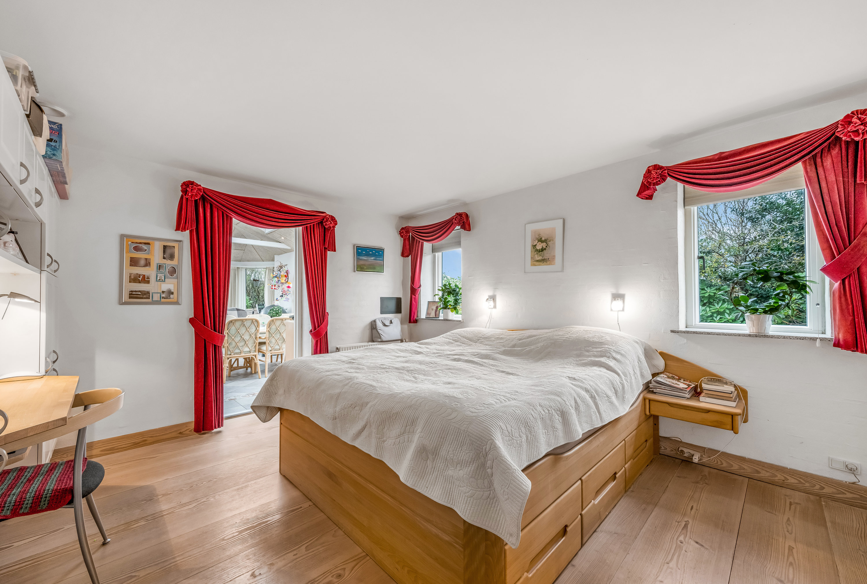 Fremhævet soveværelse billede i fuldskærmstilstand. Billede af Nordsøvej 73, Søndervig, 6950 Ringkøbing