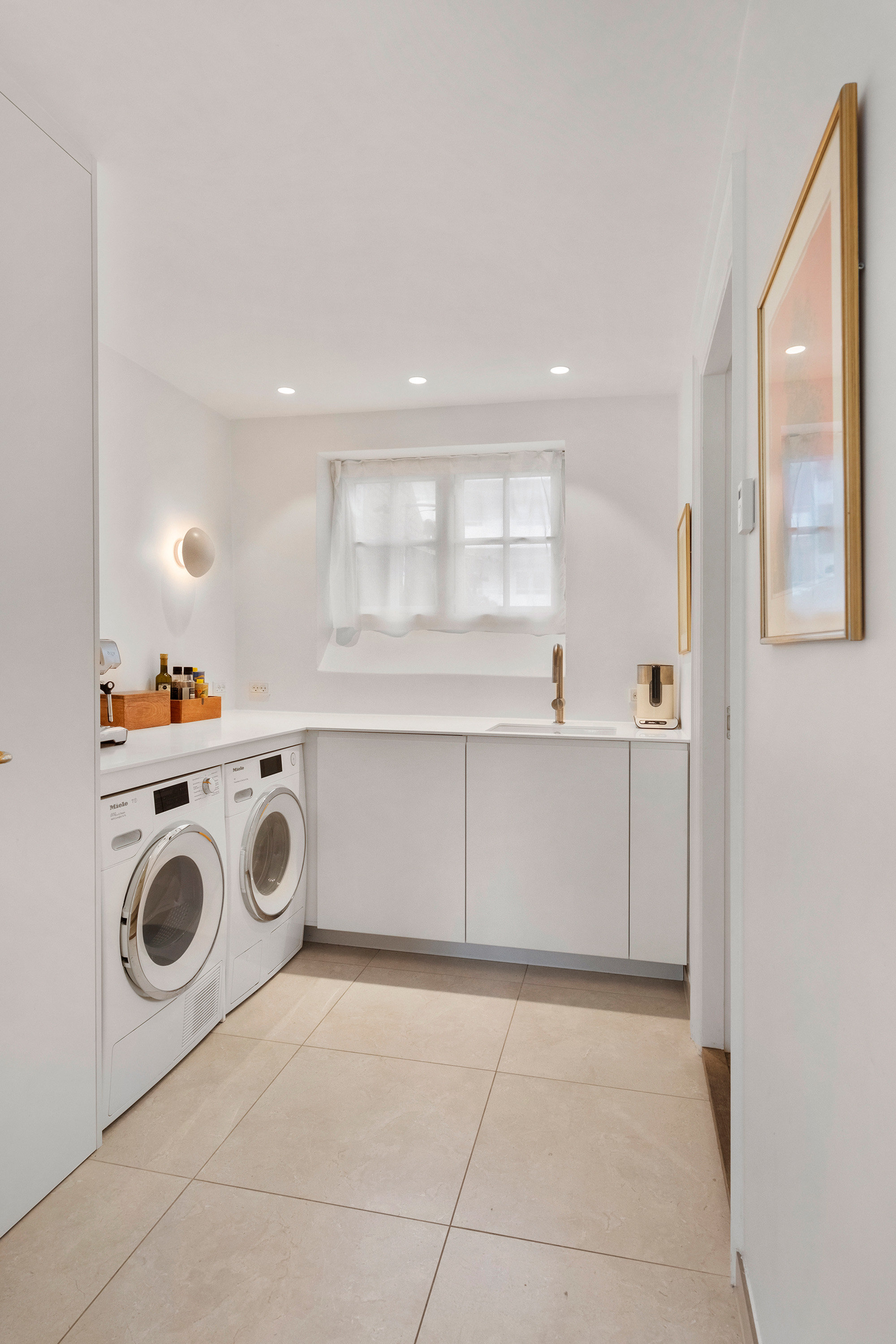 Fremhævet værelse billede i fuldskærmstilstand. Billede af Vingårds Alle 50, 2900 Hellerup