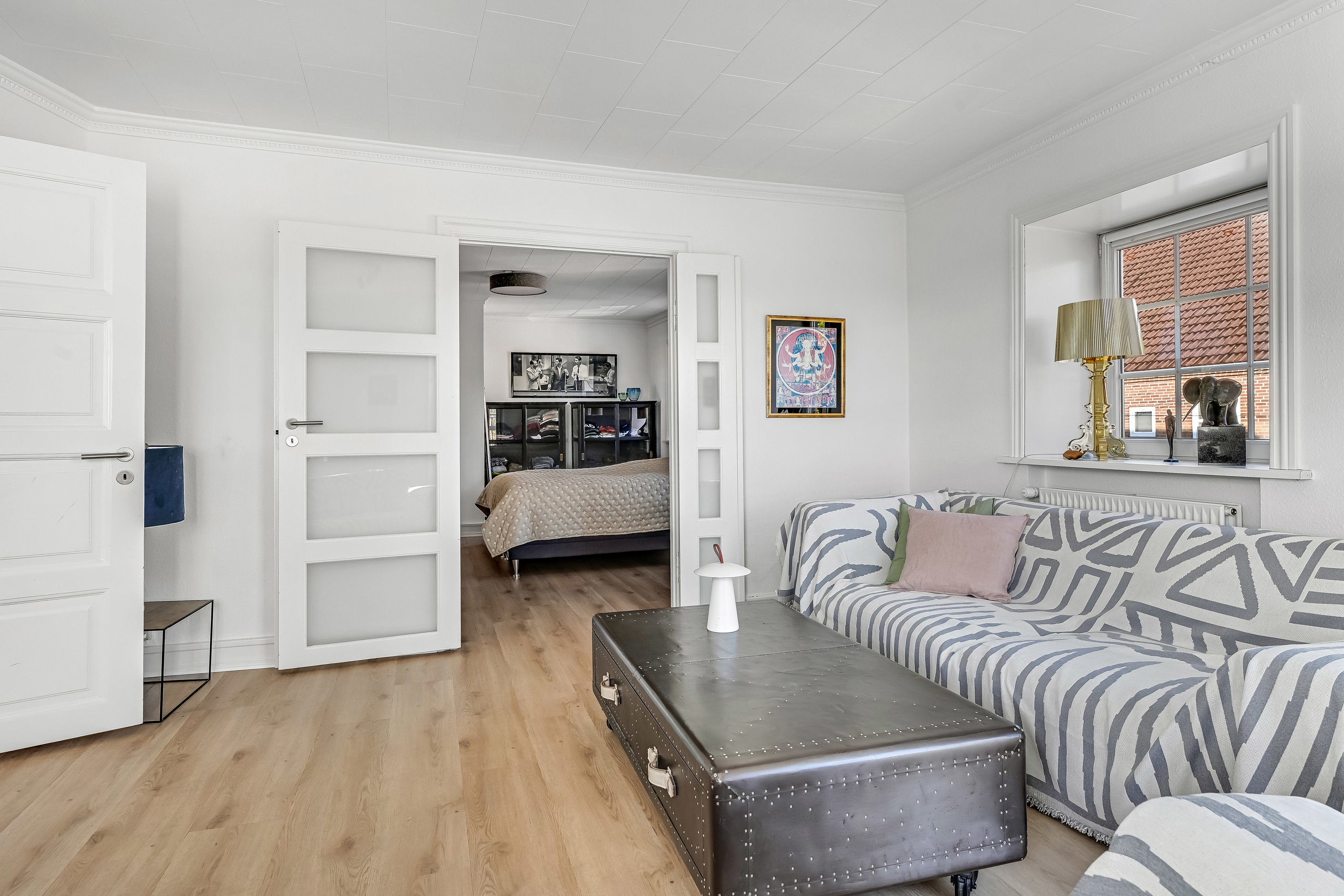 Fremhævet stue billede i fuldskærmstilstand. Billede af Nygårdsvej 2, 2., 6700 Esbjerg