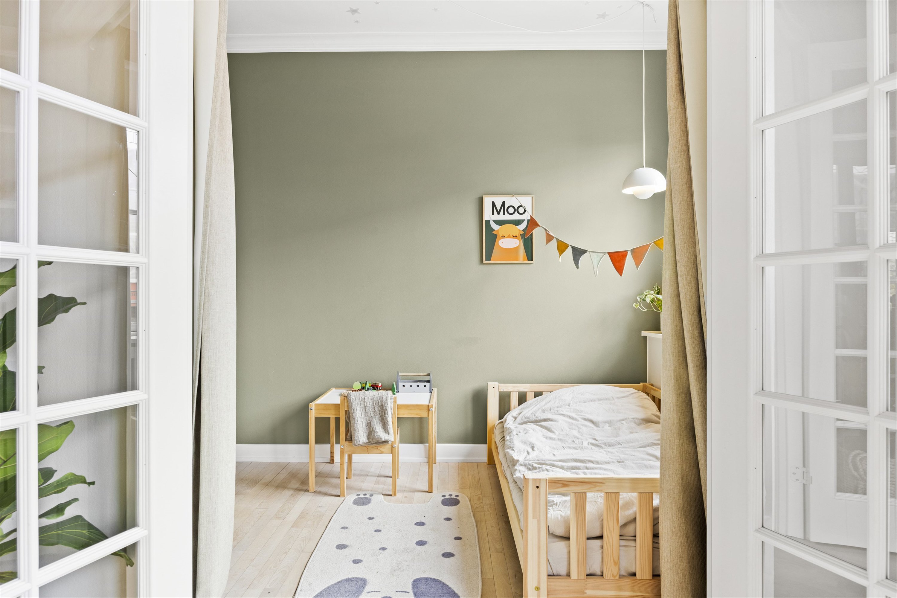 Fremhævet andet billede i fuldskærmstilstand. Billede af Jensløvs Tværvej 3B, 4. th., 2920 Charlottenlund