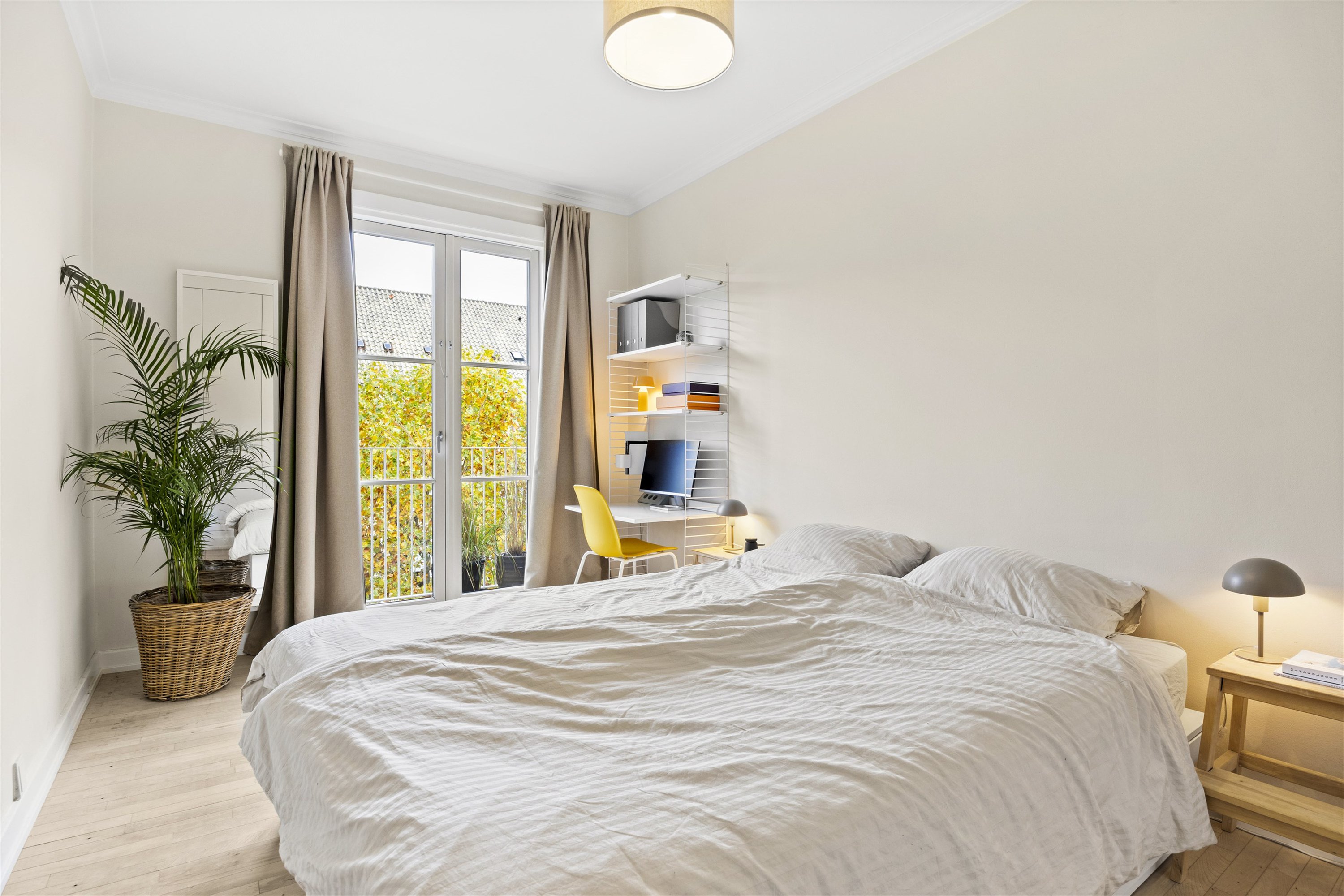 Fremhævet andet billede i fuldskærmstilstand. Billede af Jensløvs Tværvej 3B, 4. th., 2920 Charlottenlund