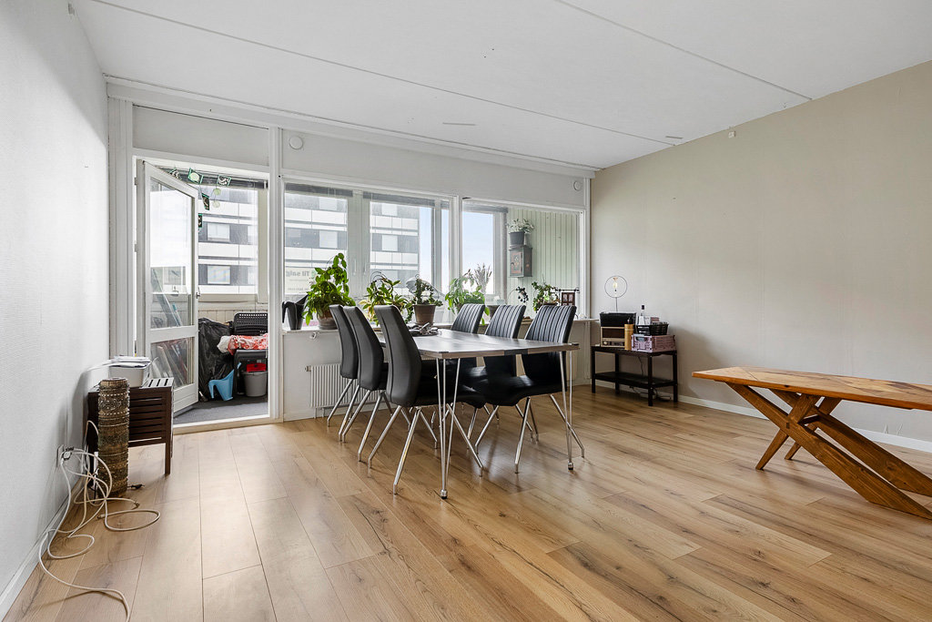 Fremhævet stue billede i fuldskærmstilstand. Billede af Tyreengen 50, st.. th., 4220 Korsør