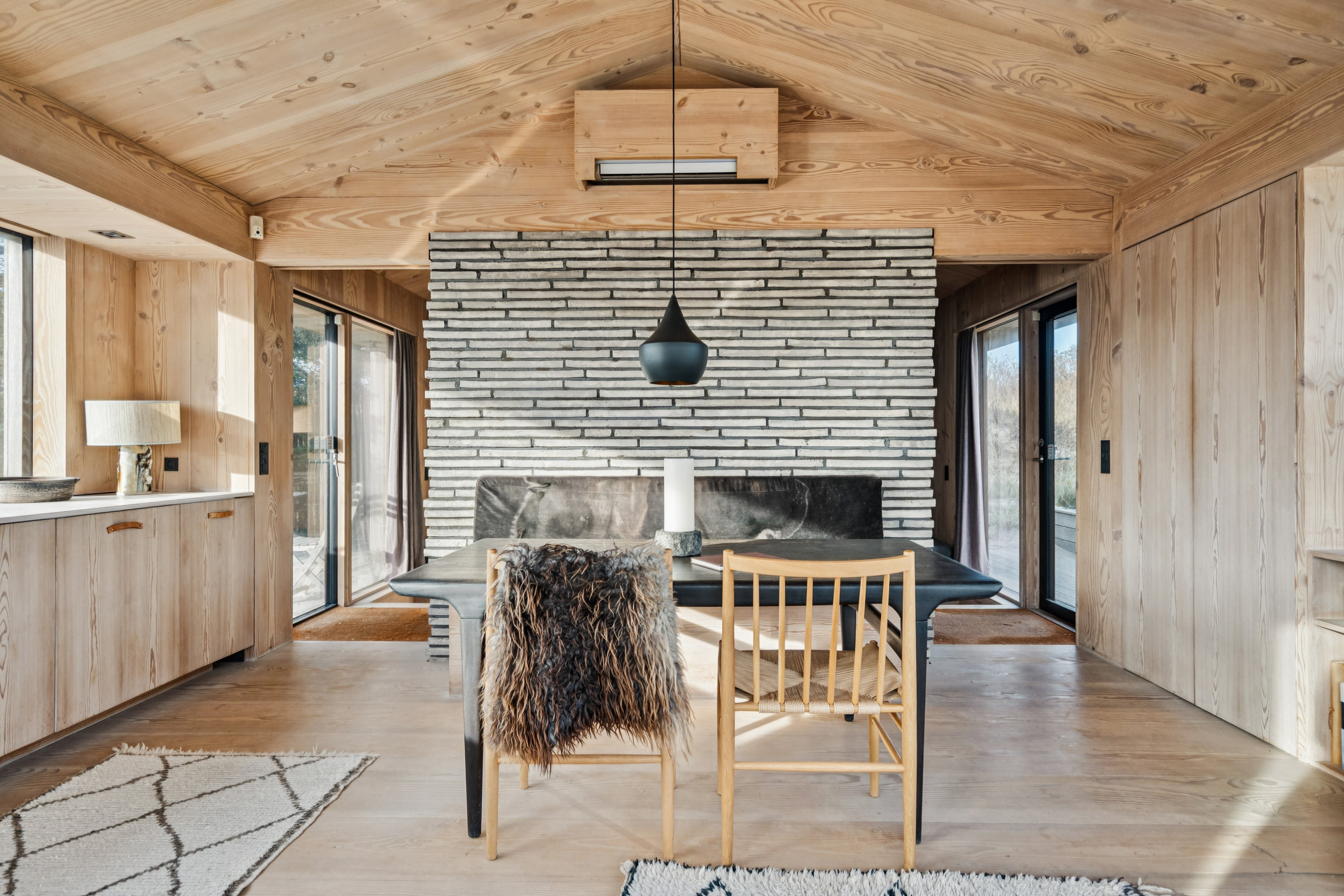 Fremhævet stue billede i fuldskærmstilstand. Billede af Gl. Fyrvej 18, 9990 Skagen