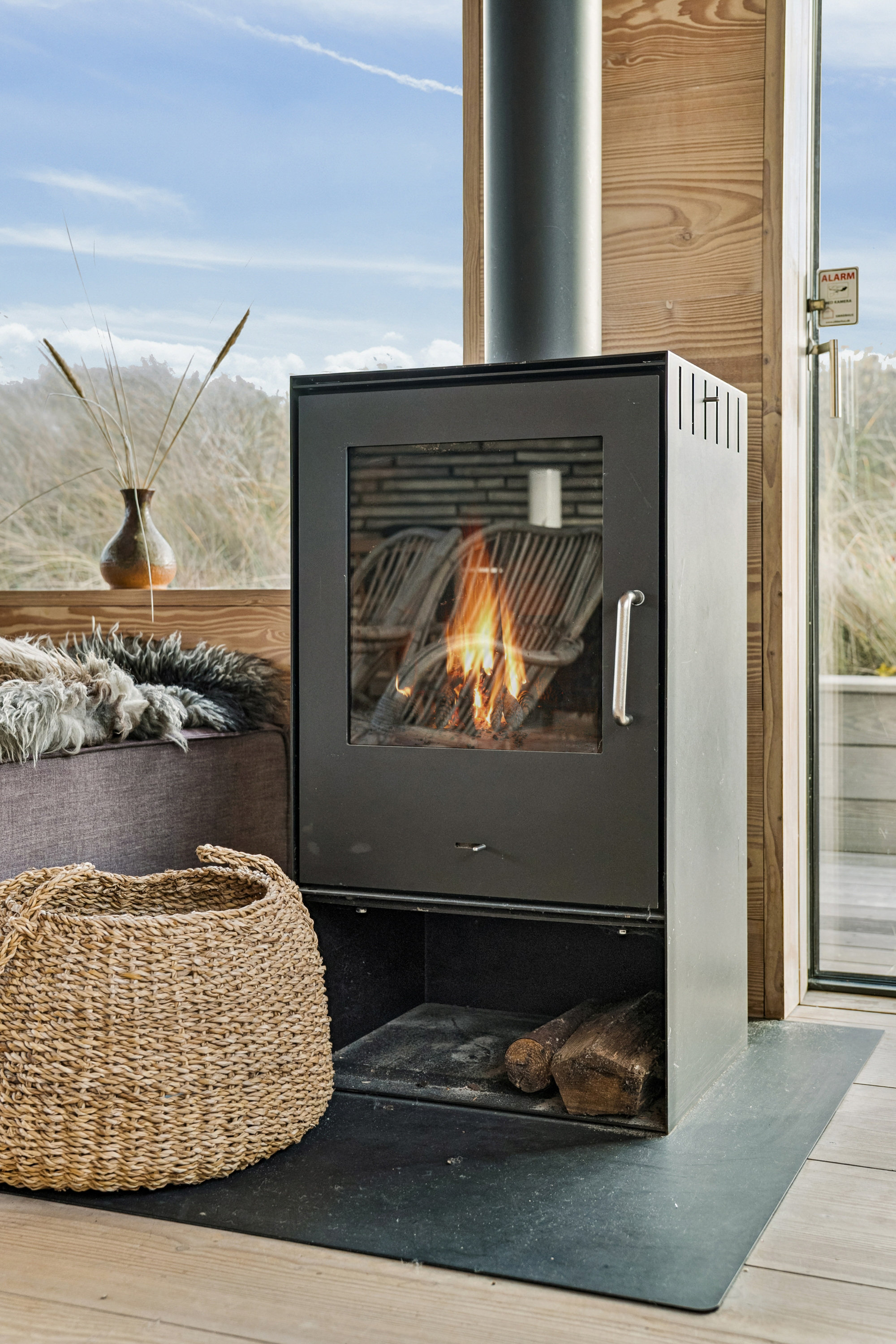 Fremhævet stue billede i fuldskærmstilstand. Billede af Gl. Fyrvej 18, 9990 Skagen