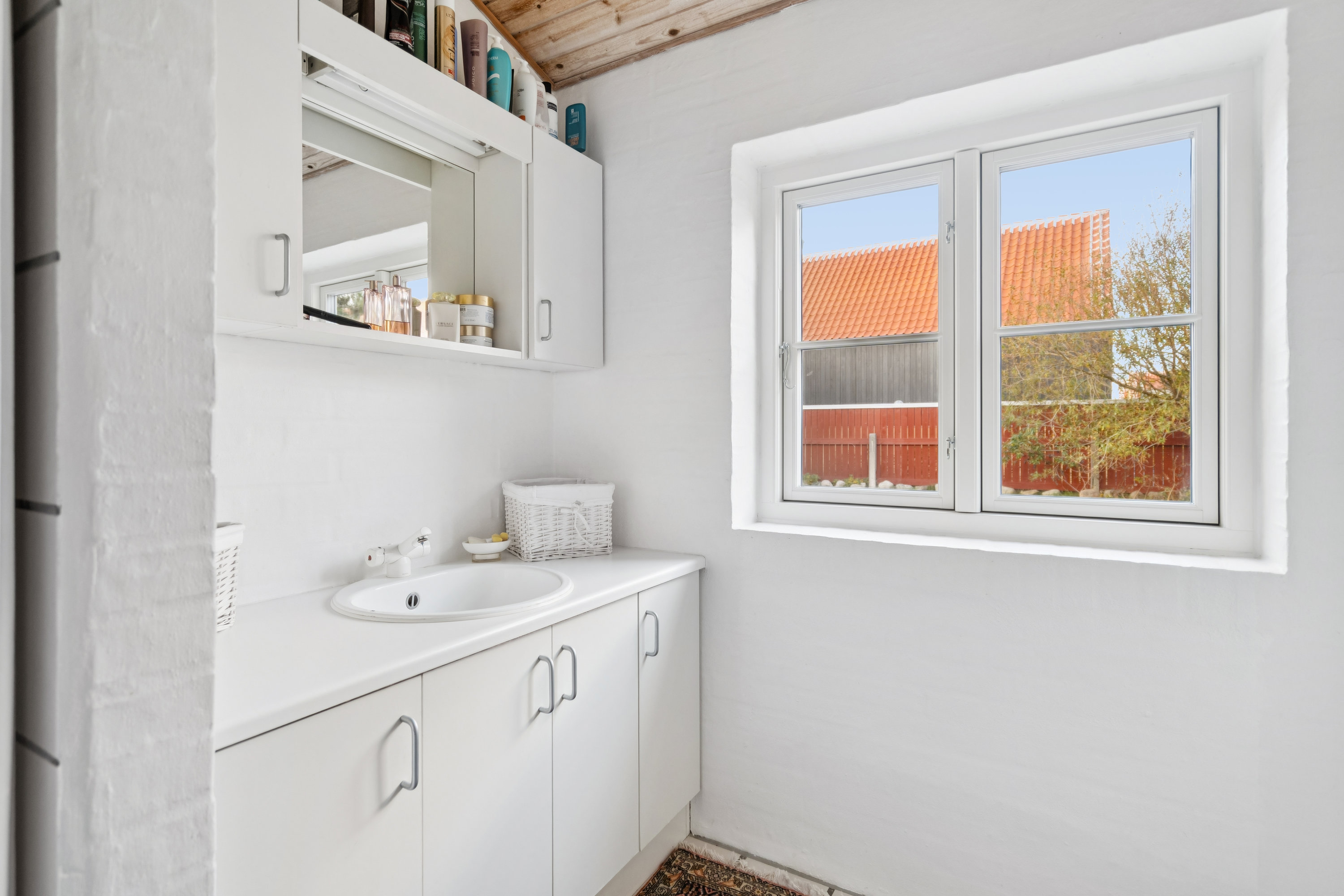 Fremhævet badeværelse billede i fuldskærmstilstand. Billede af Vandrerstien 7, Gl. Skagen, 9990 Skagen