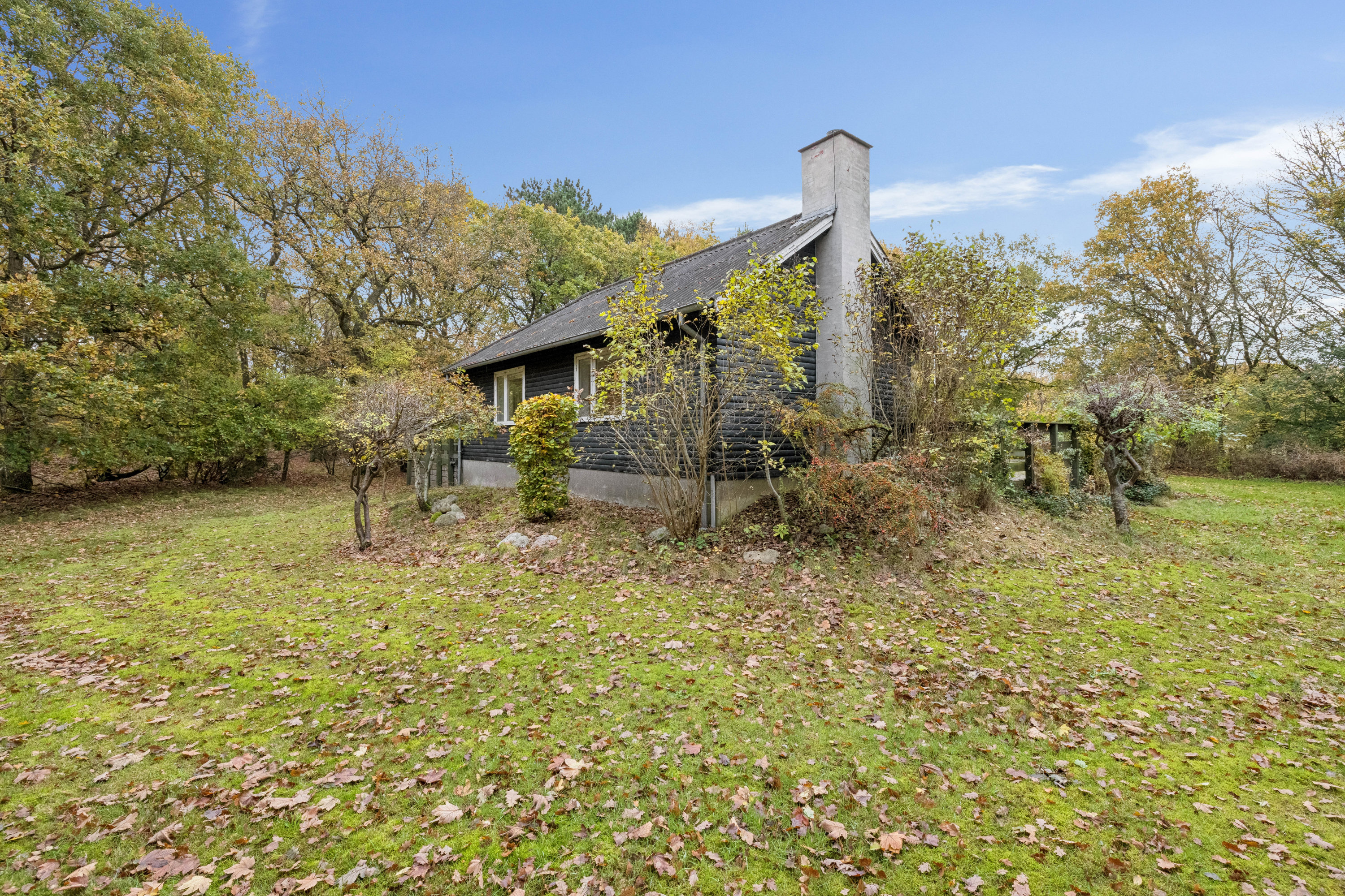 Fremhævet andet billede i fuldskærmstilstand. Billede af Engstien 9, Hegedal Strand, Fjellerup, 8585 Glesborg