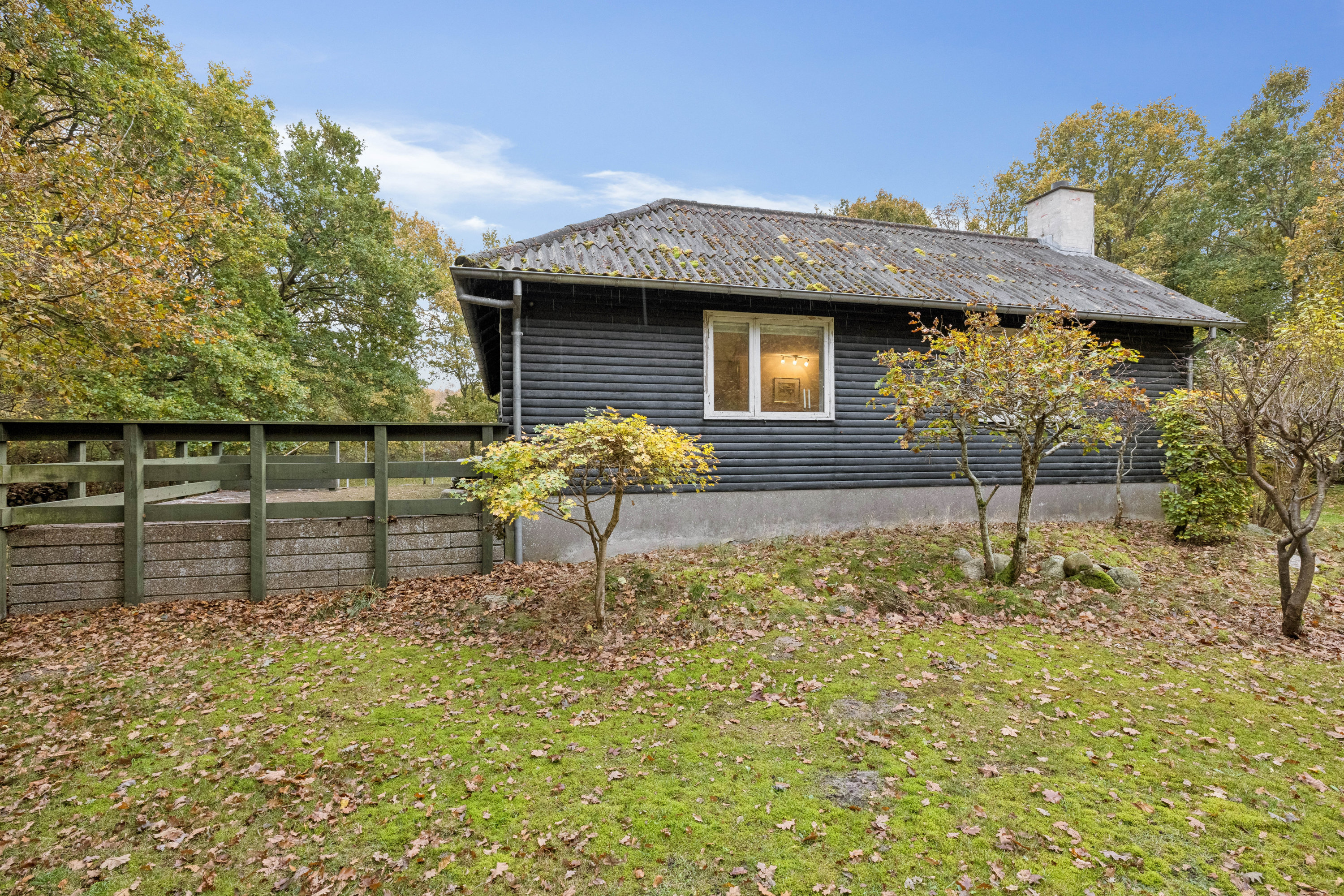 Fremhævet andet billede i fuldskærmstilstand. Billede af Engstien 9, Hegedal Strand, Fjellerup, 8585 Glesborg