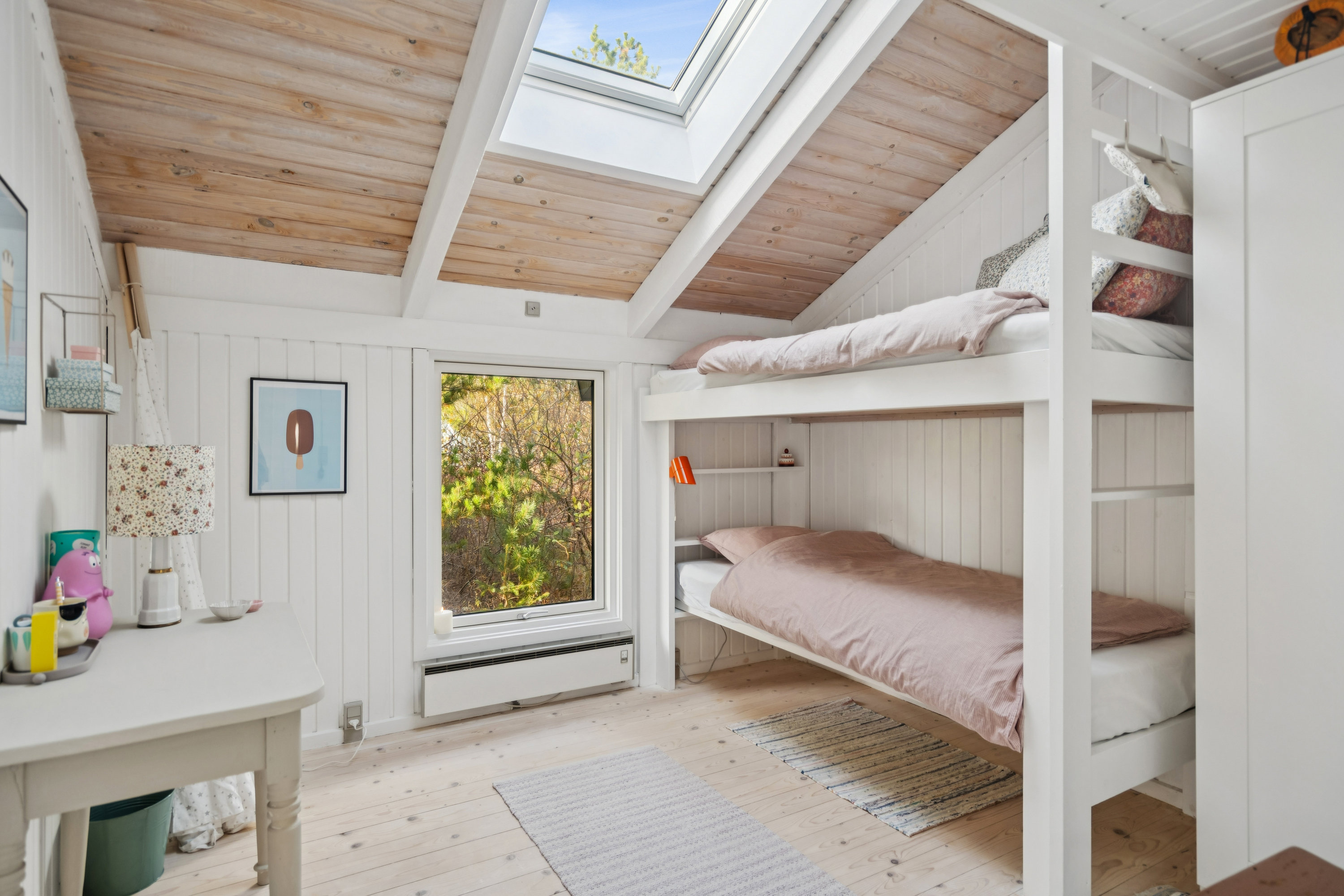 Fremhævet værelse billede i fuldskærmstilstand. Billede af Elvervej 49, Napstjert, 9982 Ålbæk