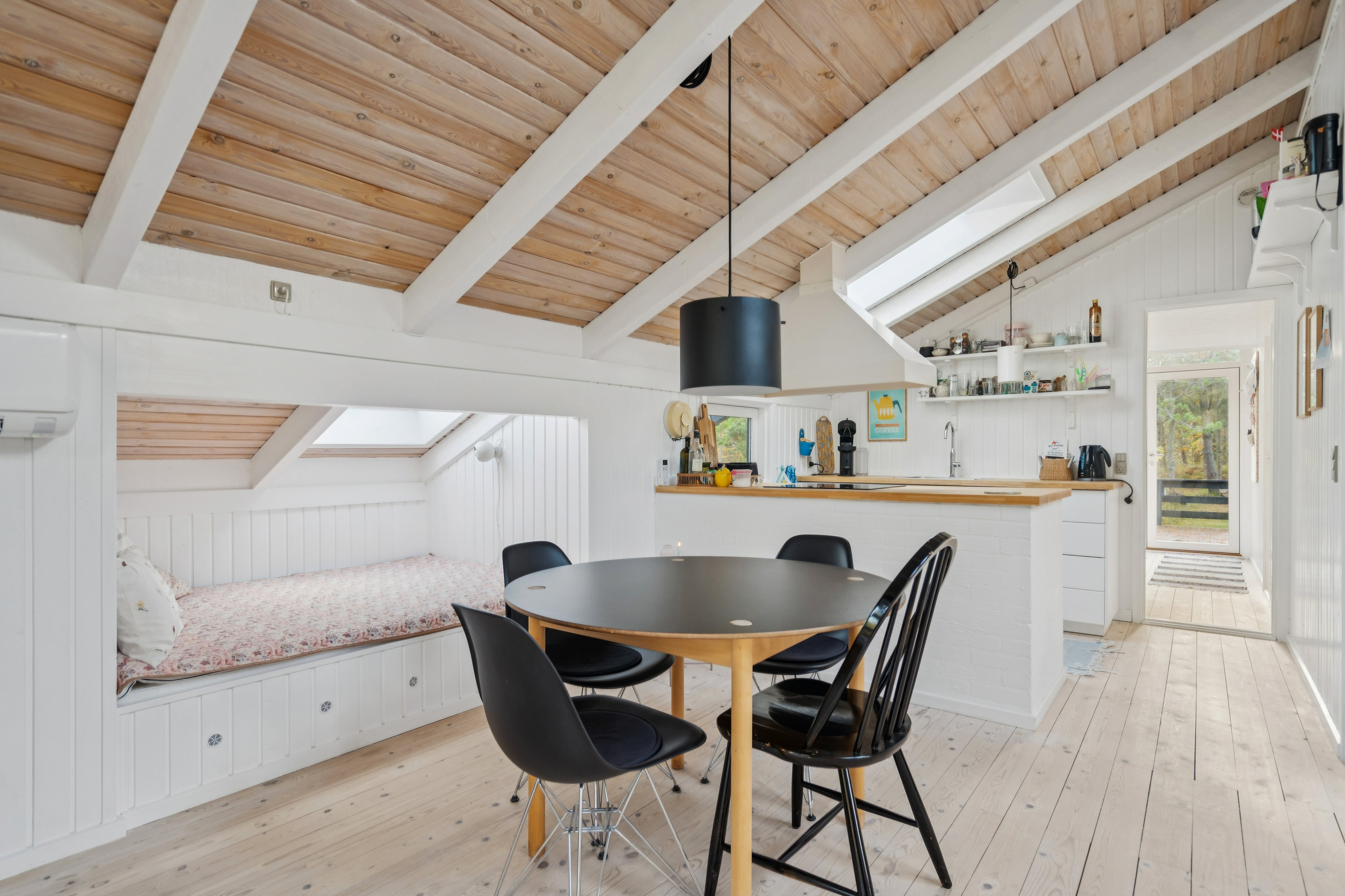 Fremhævet alrum billede i fuldskærmstilstand. Billede af Elvervej 49, Napstjert, 9982 Ålbæk