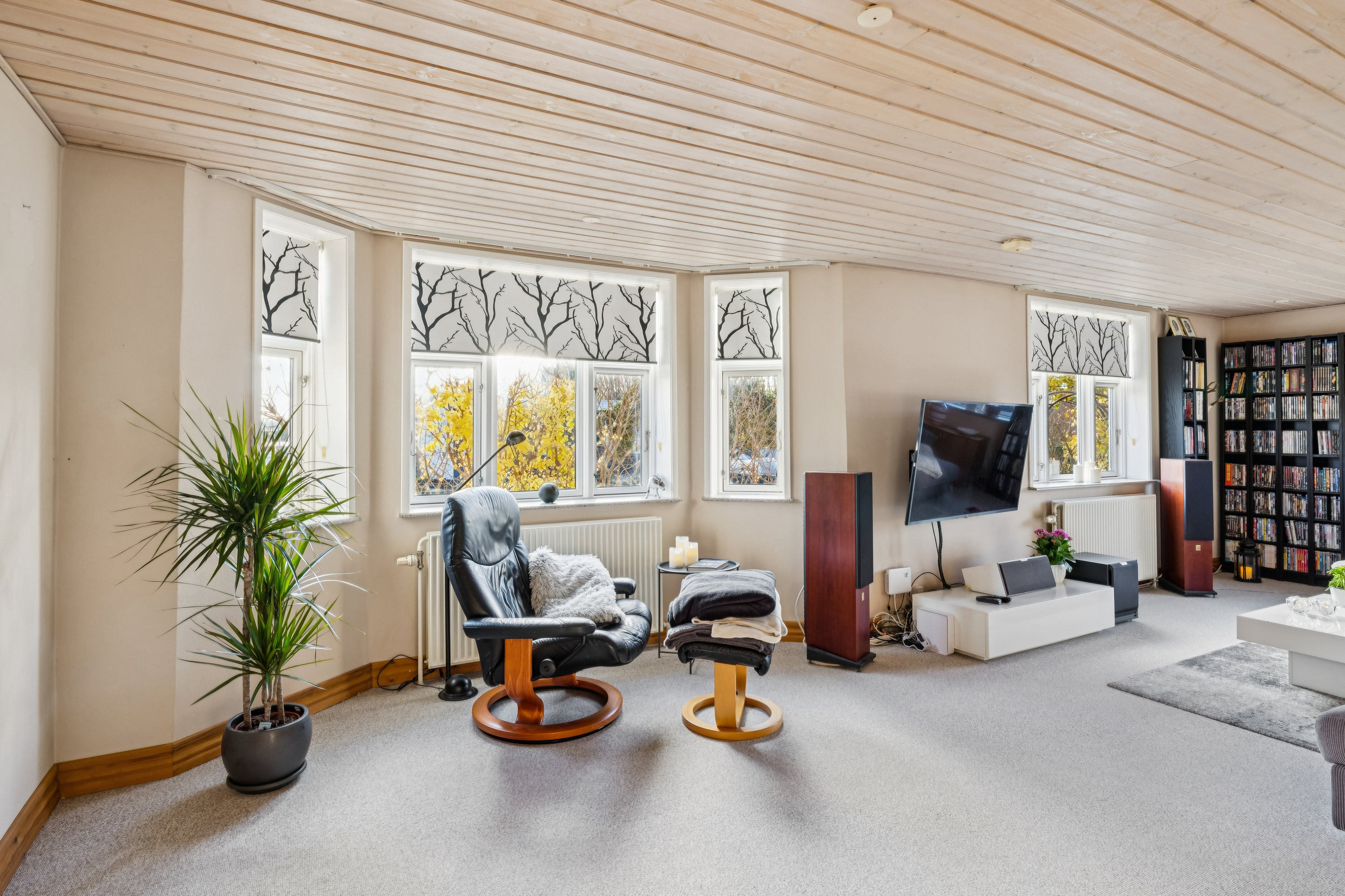 Fremhævet stue billede i fuldskærmstilstand. Billede af Vestergårdsvej 14, Gerning, 8850 Bjerringbro